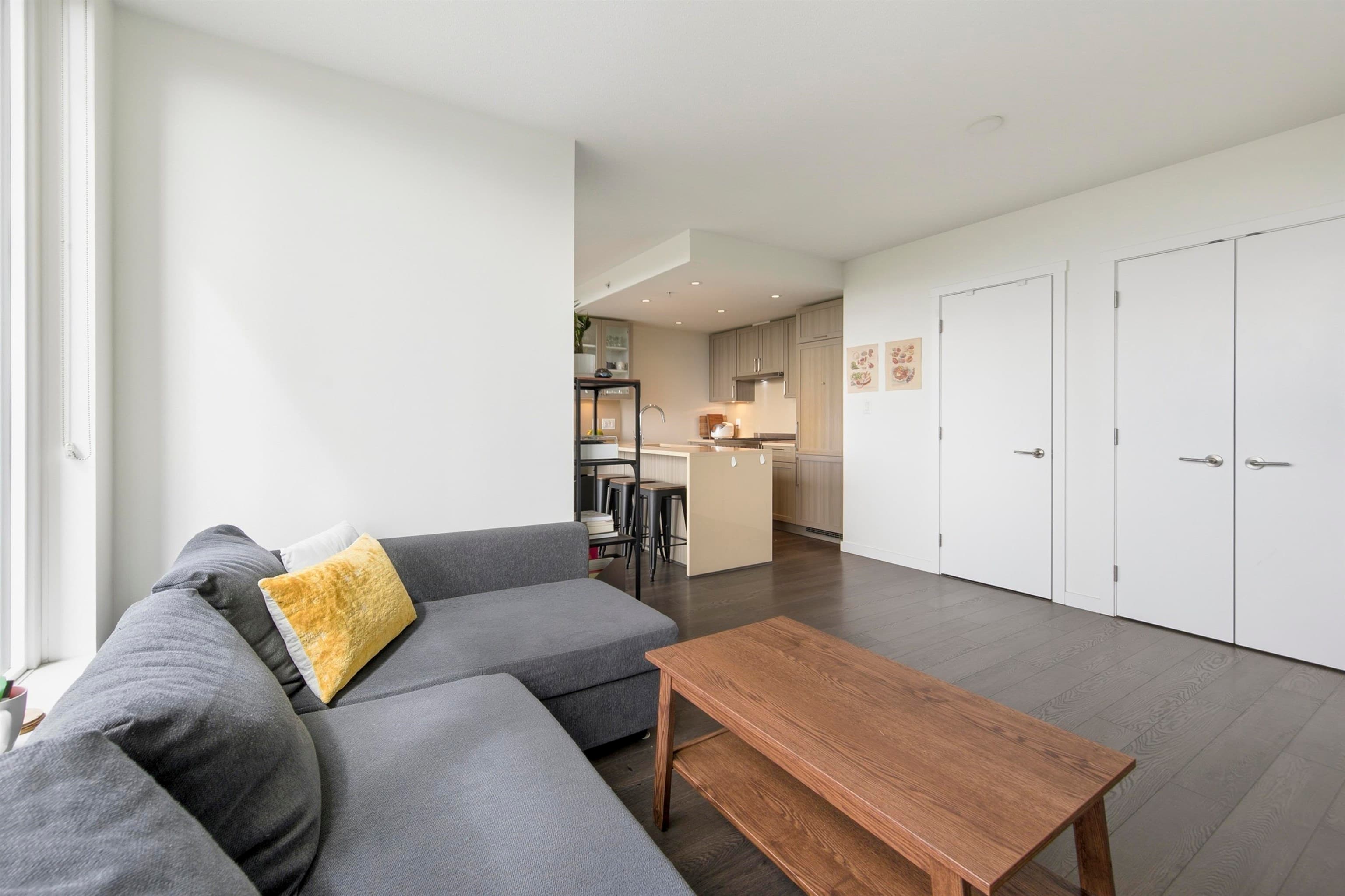 1104 - 5665 Boundary Road, Vancouver, V5R 0E4 — photo 3