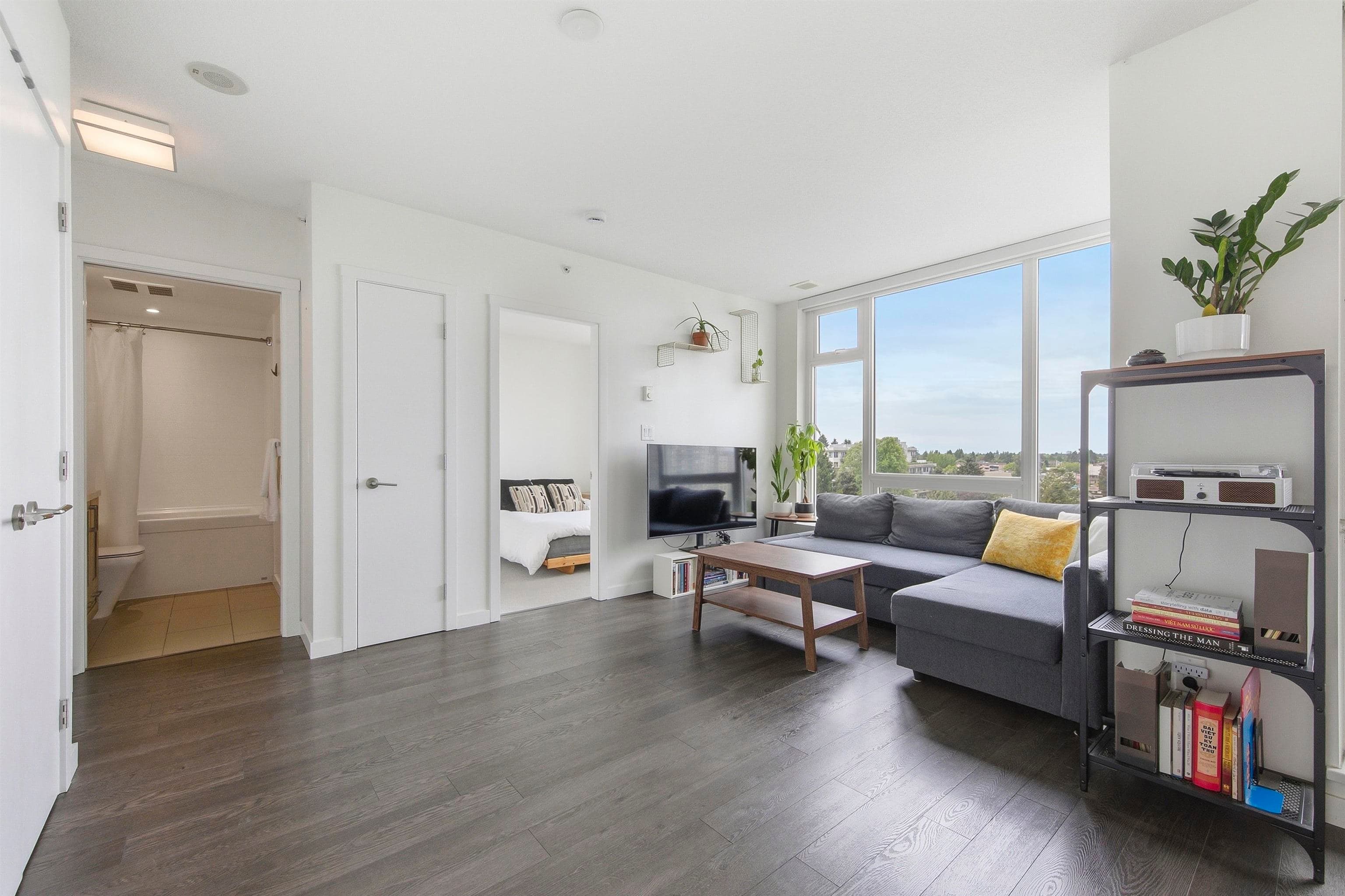 1104 - 5665 Boundary Road, Vancouver, V5R 0E4 — photo 5