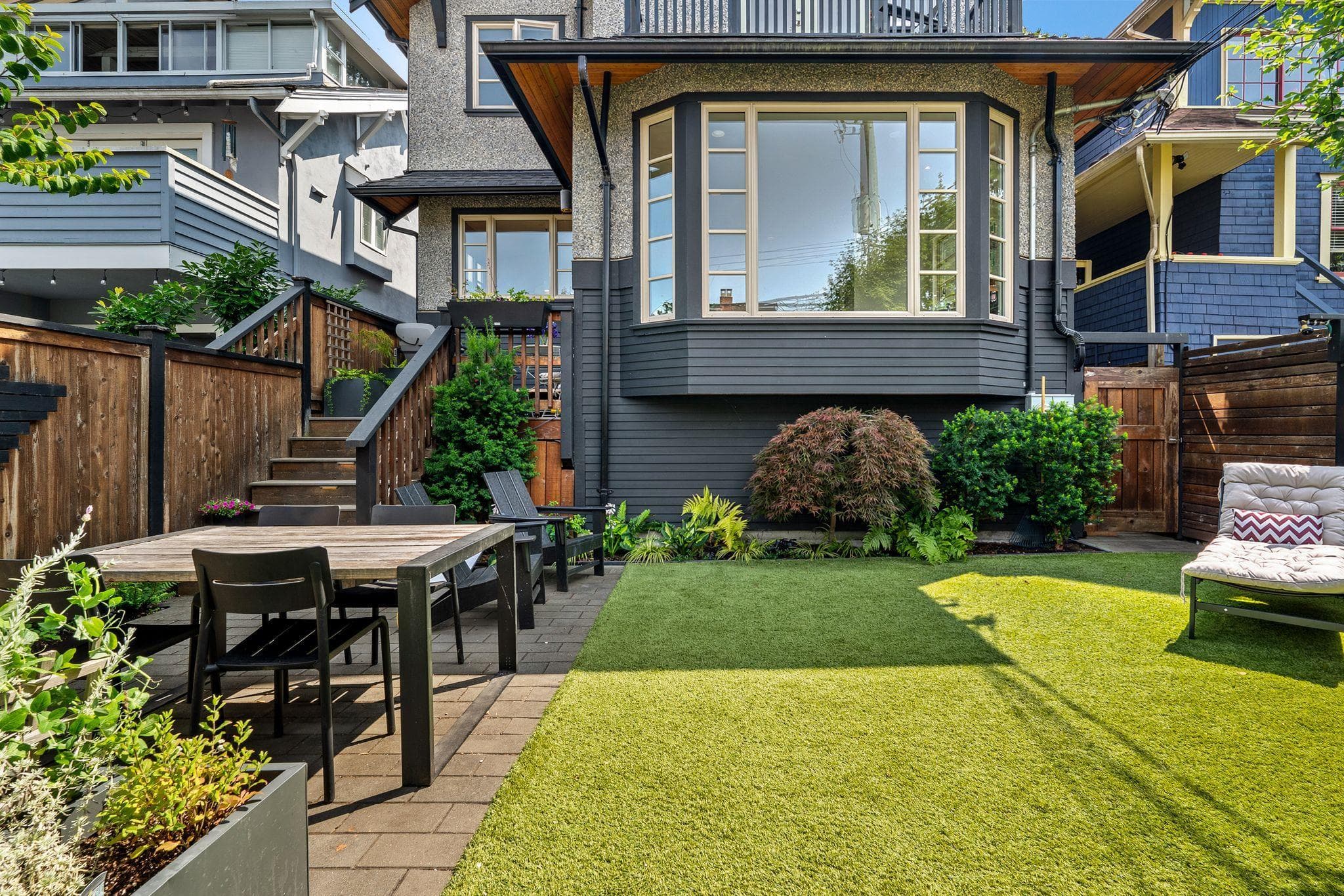 3261 W 2nd Avenue, Vancouver, V6K 1K9 — photo 1