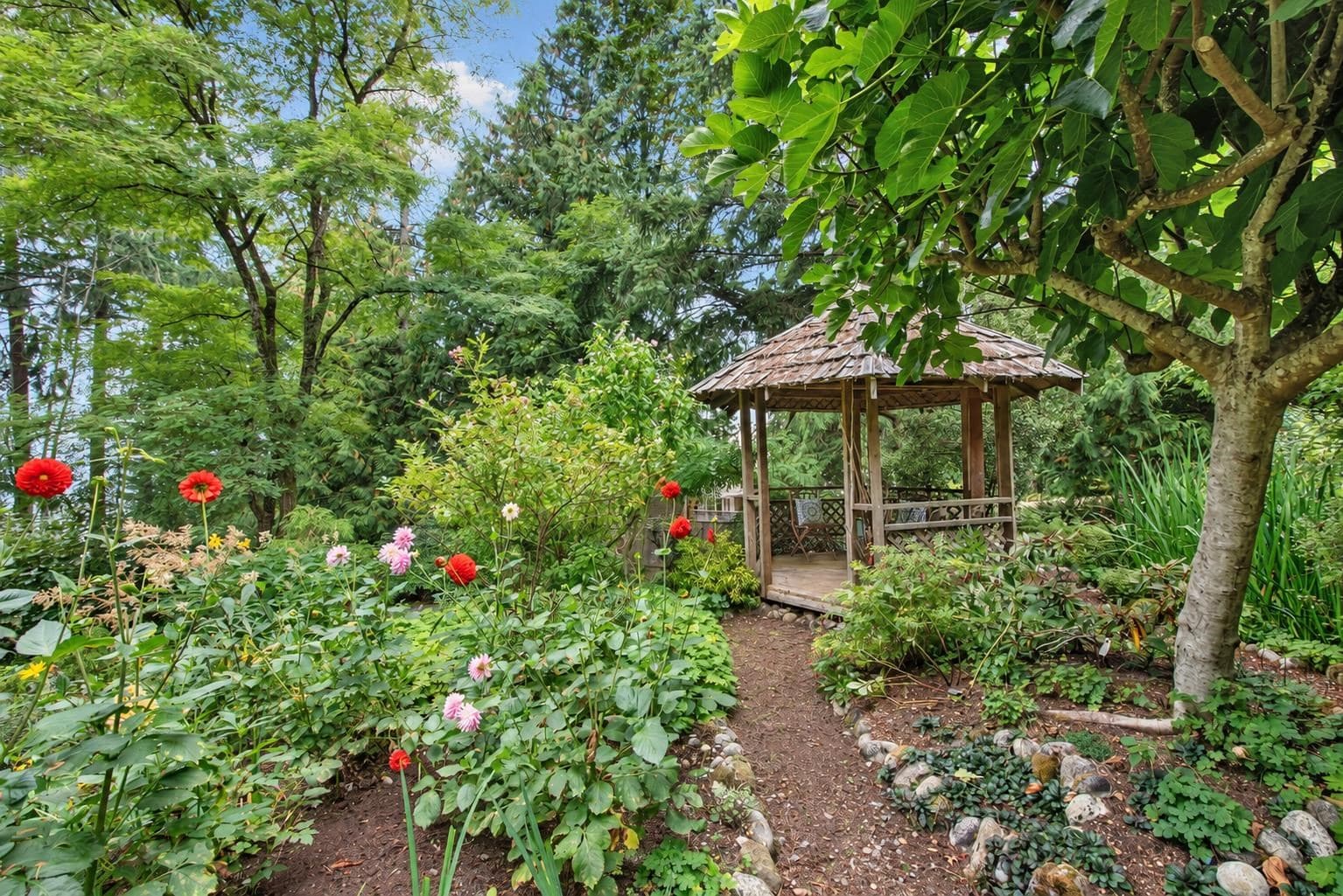 1305 Gower Point Road, Gibsons, V0N 1V3 — photo 3