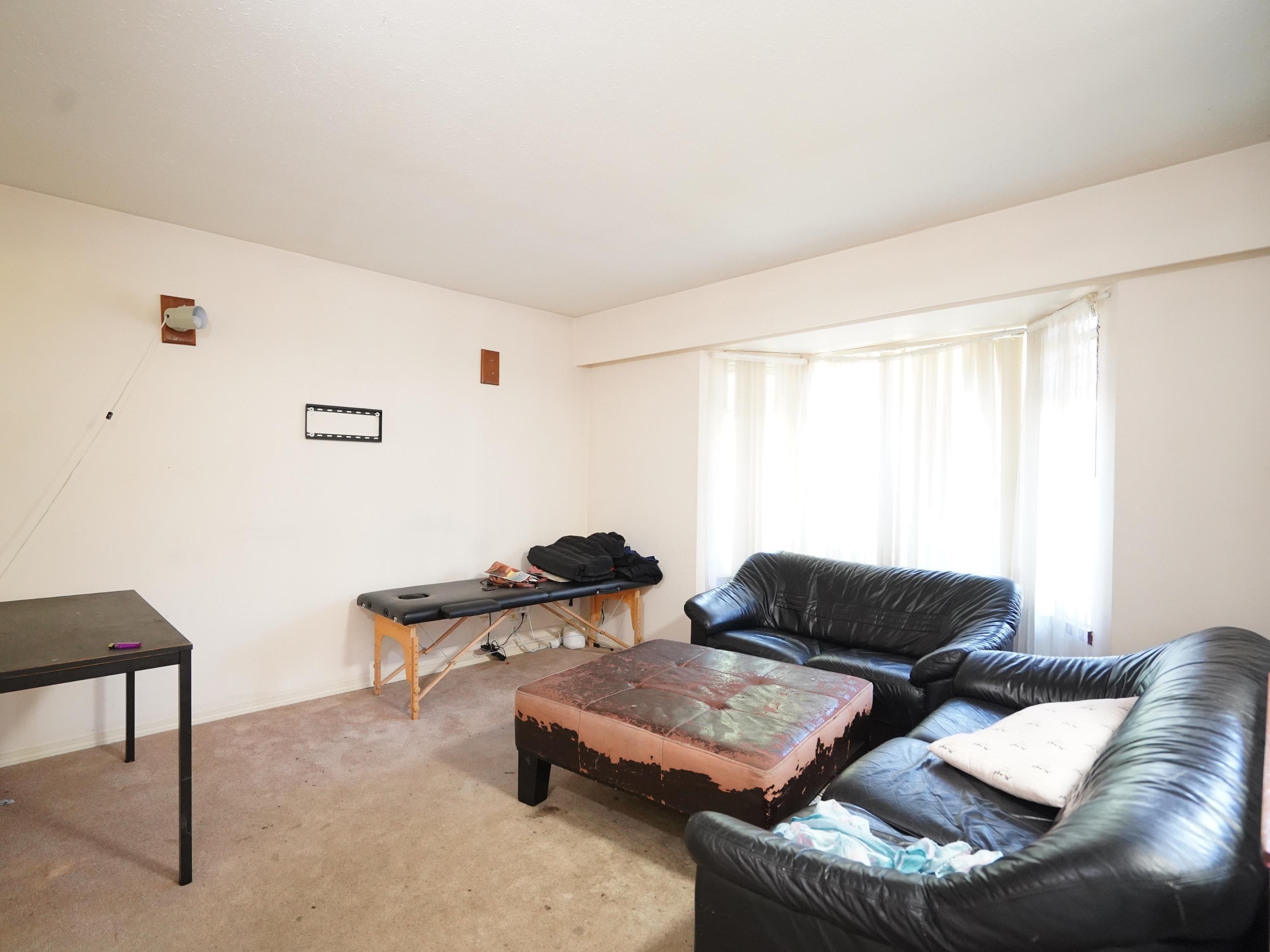 13870 Laurel Drive, Surrey, V3T 1A9 — photo 3