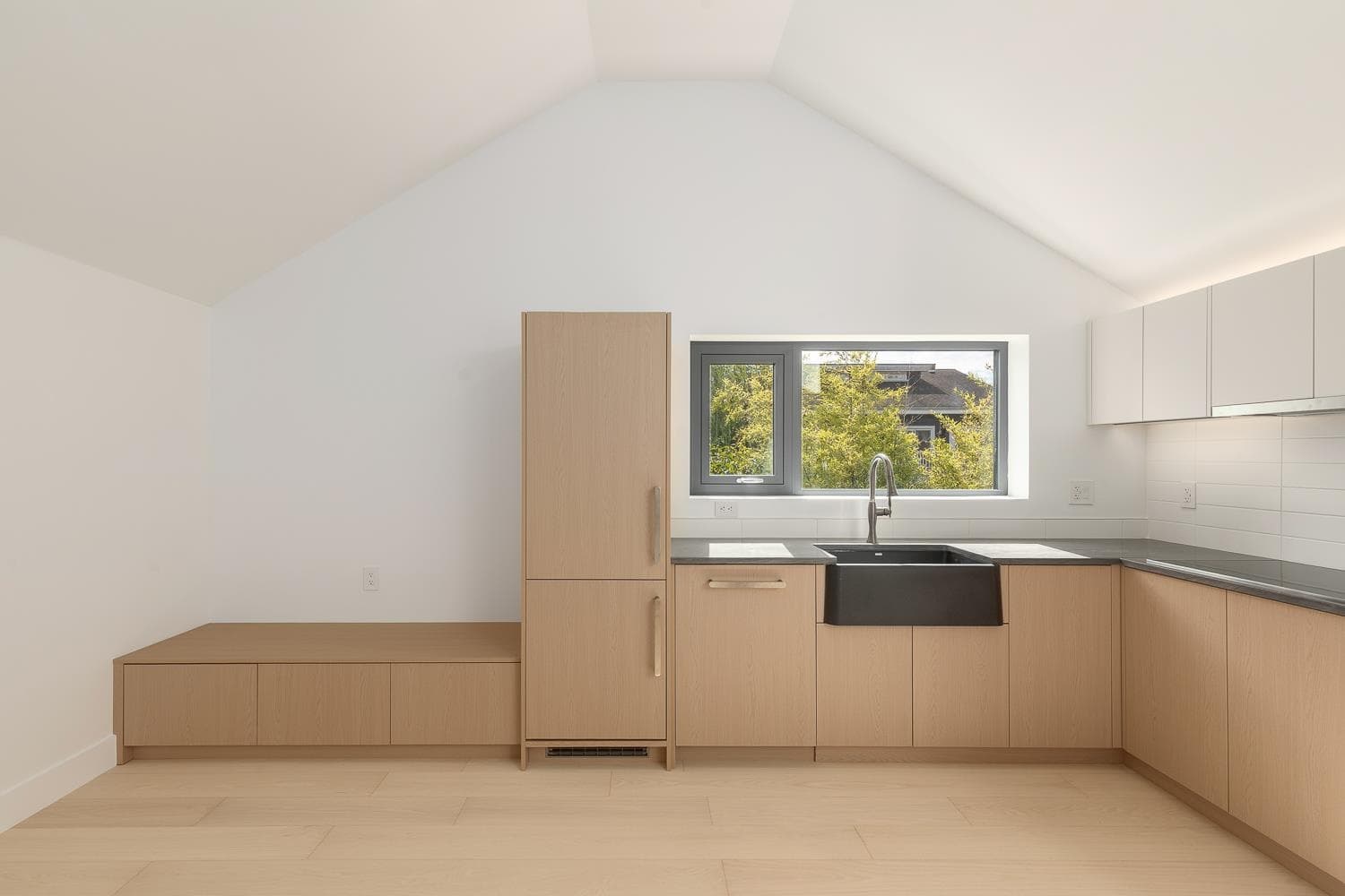 22 W 14th Avenue, Vancouver, V5Y 1W6 — photo 3