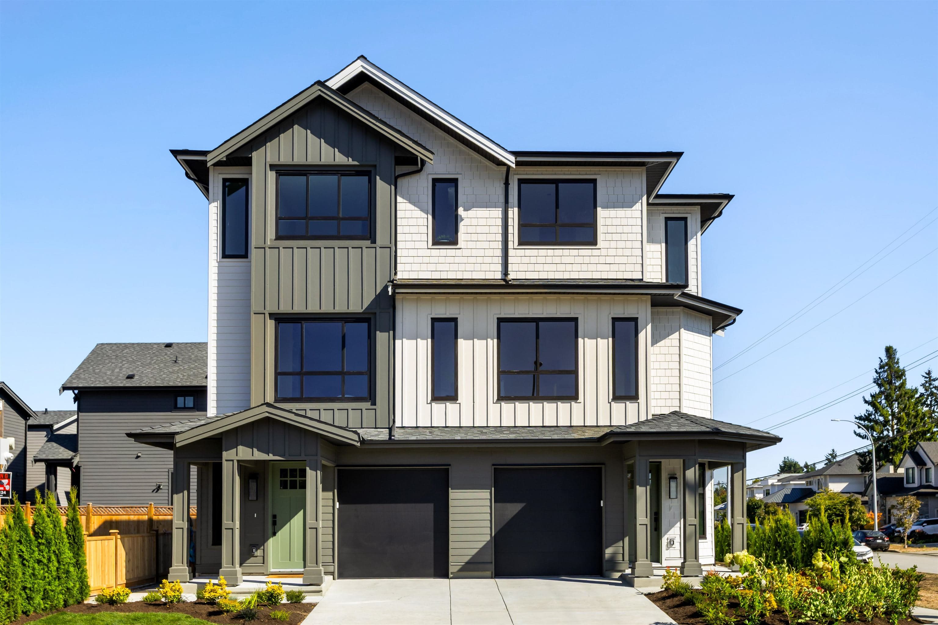102 - 16795 Edgewood Drive, Surrey