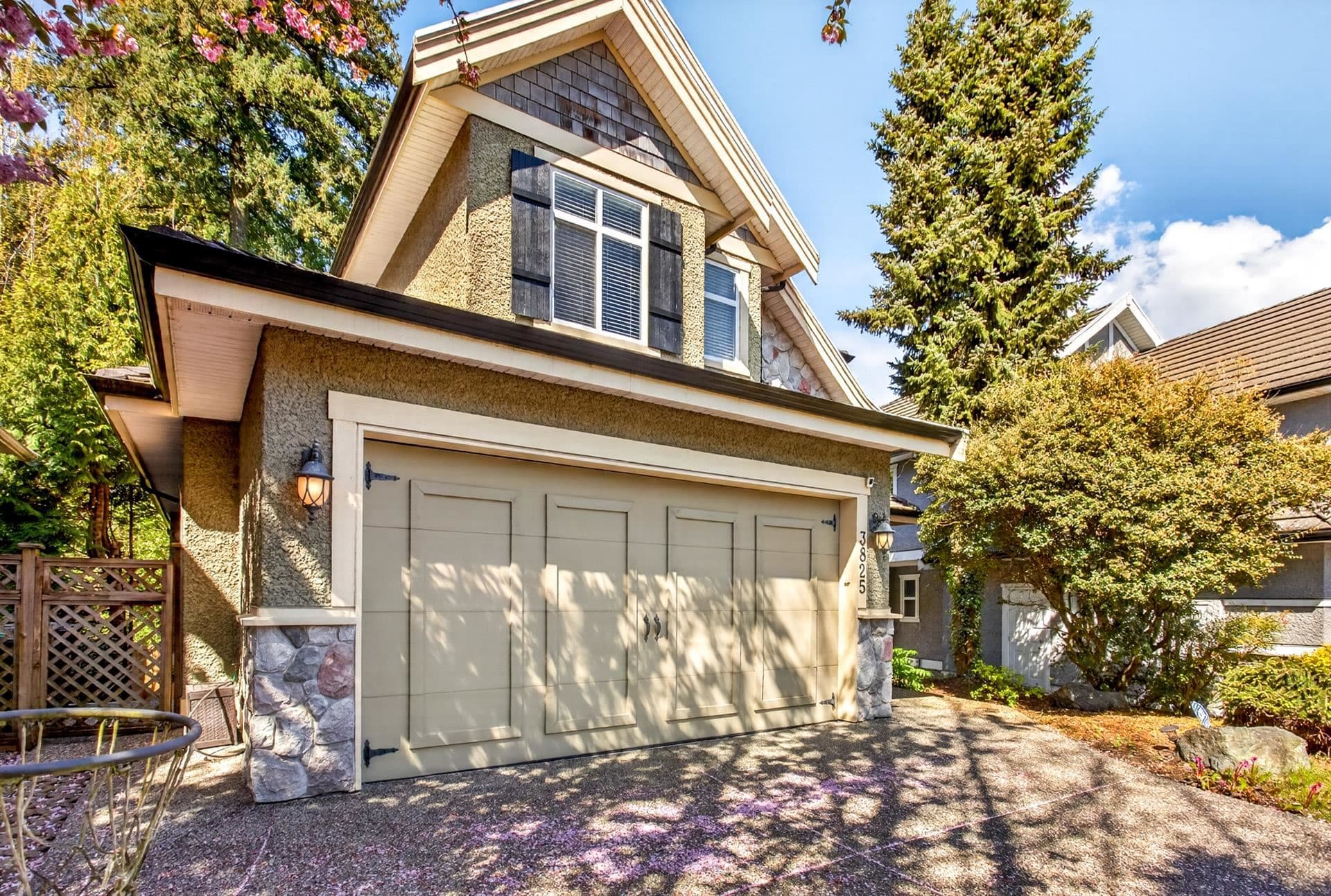 3825 154 Street, Surrey, V3Z 0V2 — photo 2