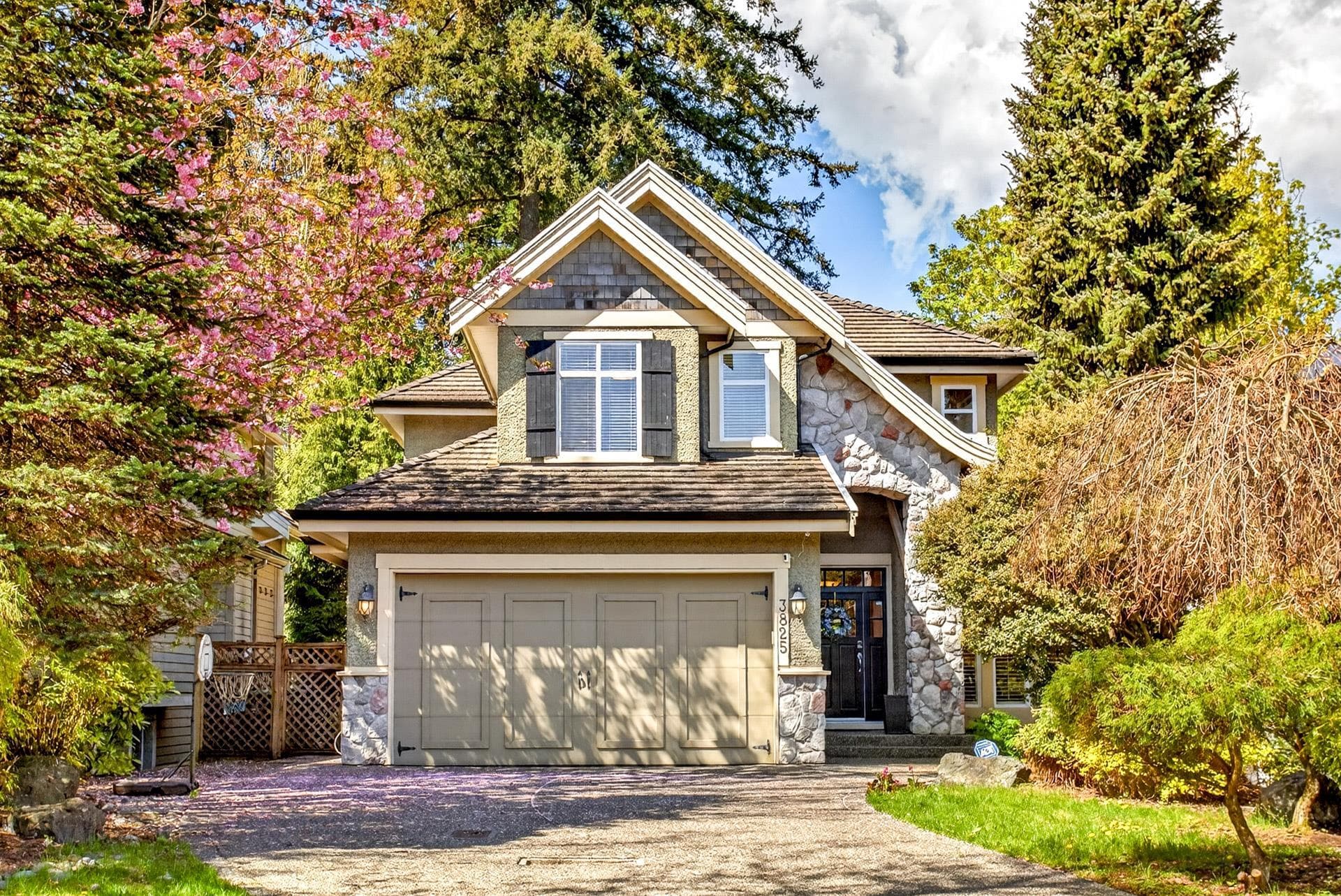 3825 154 Street, Surrey, V3Z 0V2 — photo 1