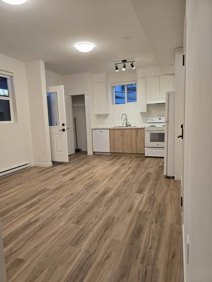 Suite - 11246 251a St, Maple Ridge, V2W 0K8 — photo 3