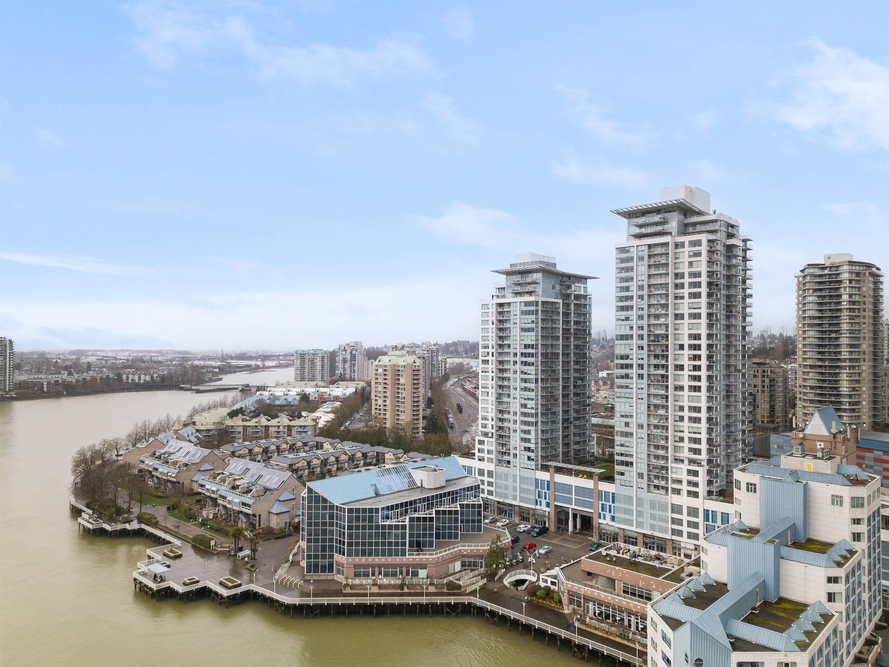 1803 - 988 Quayside Drive, New Westminster, V3M 0L5 — photo 1