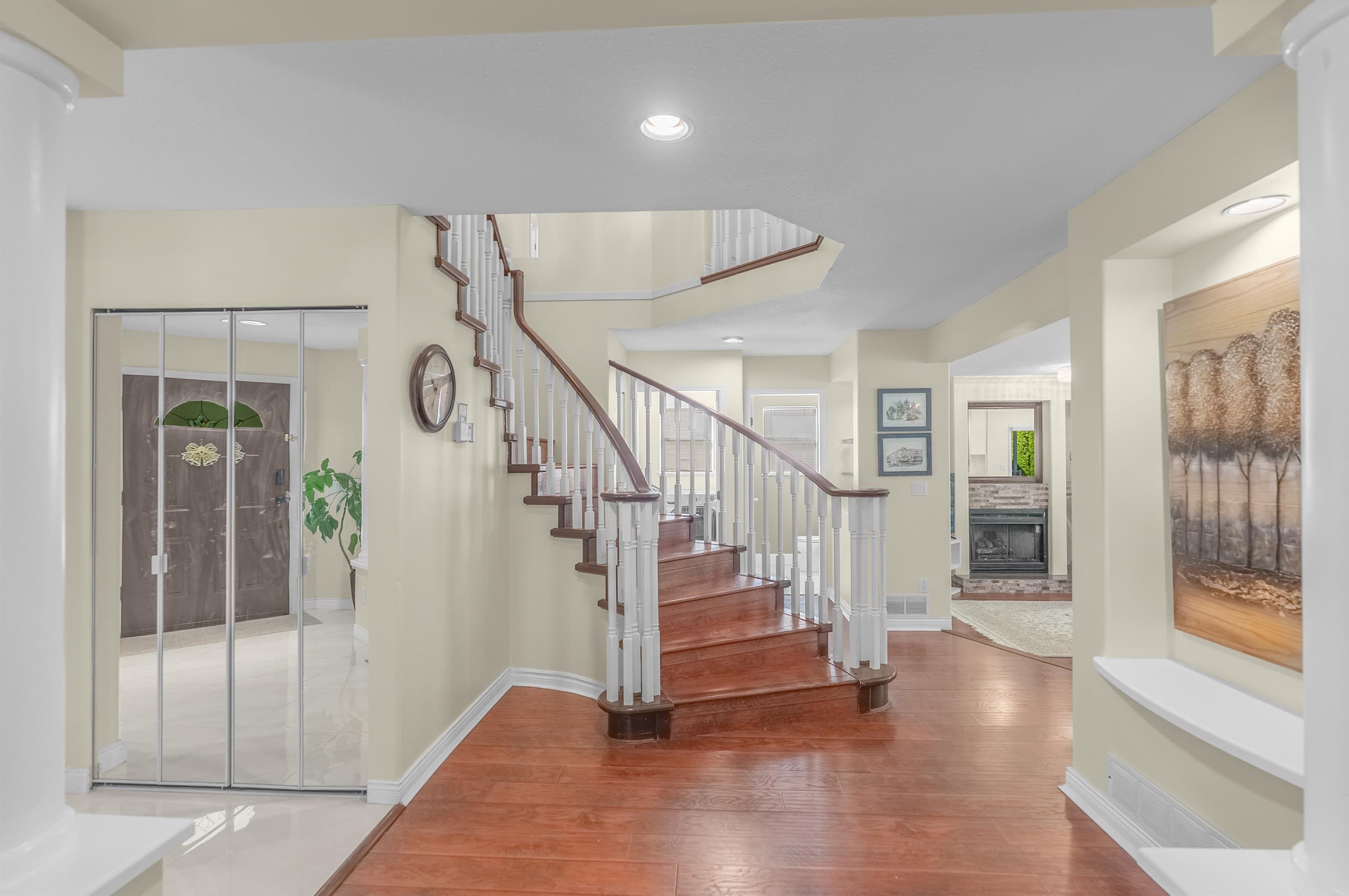 57 Foxwood Drive, Port Moody, V3H 4X2 — photo 5