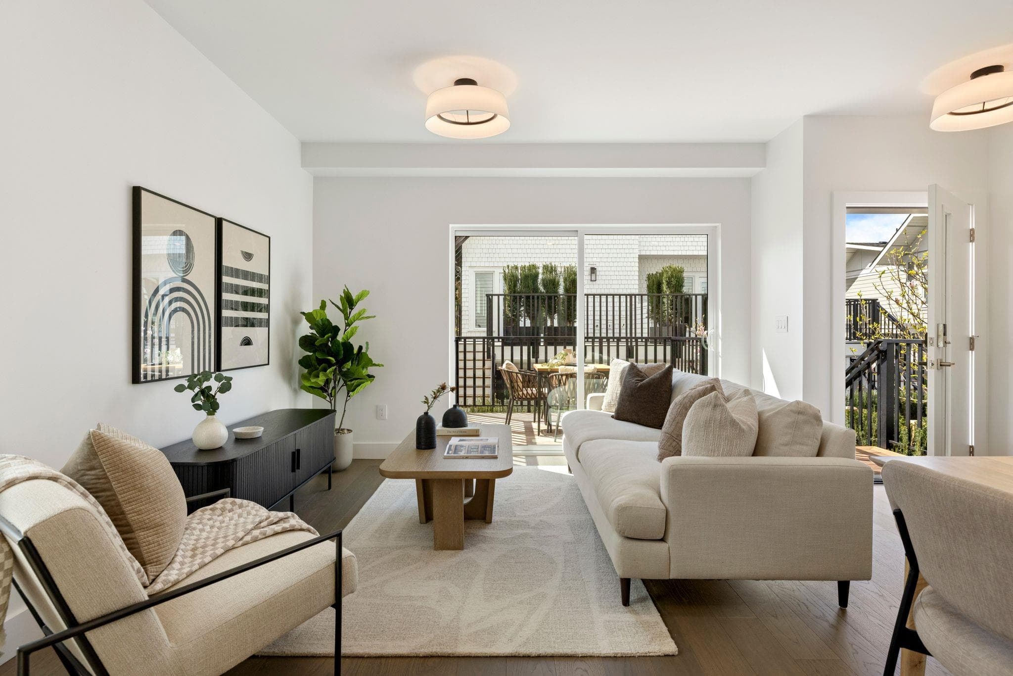 1 - 328 W 14th Street, North Vancouver, V7M 1P6 — photo 3