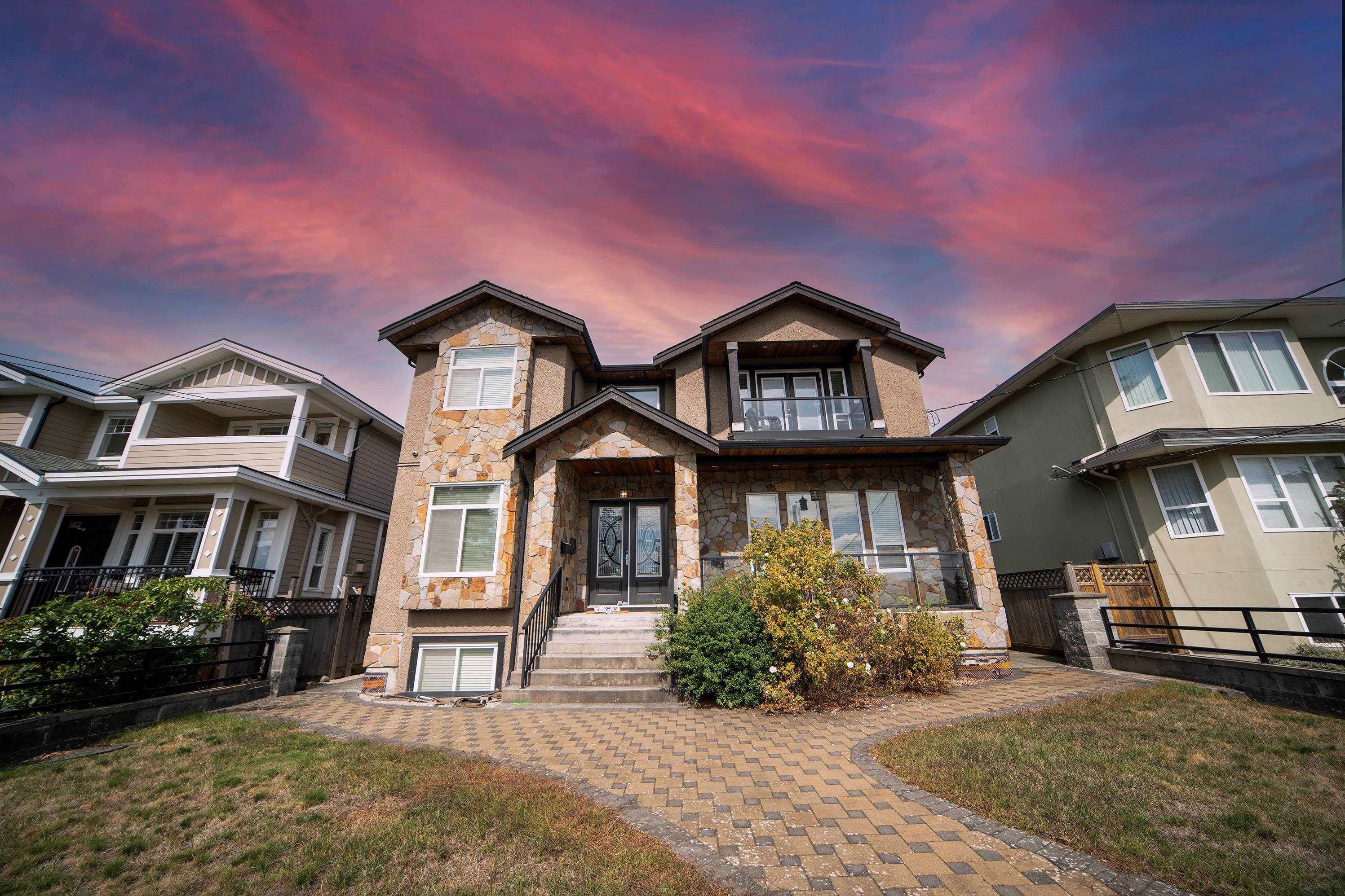 5957 Mckee Street, Burnaby