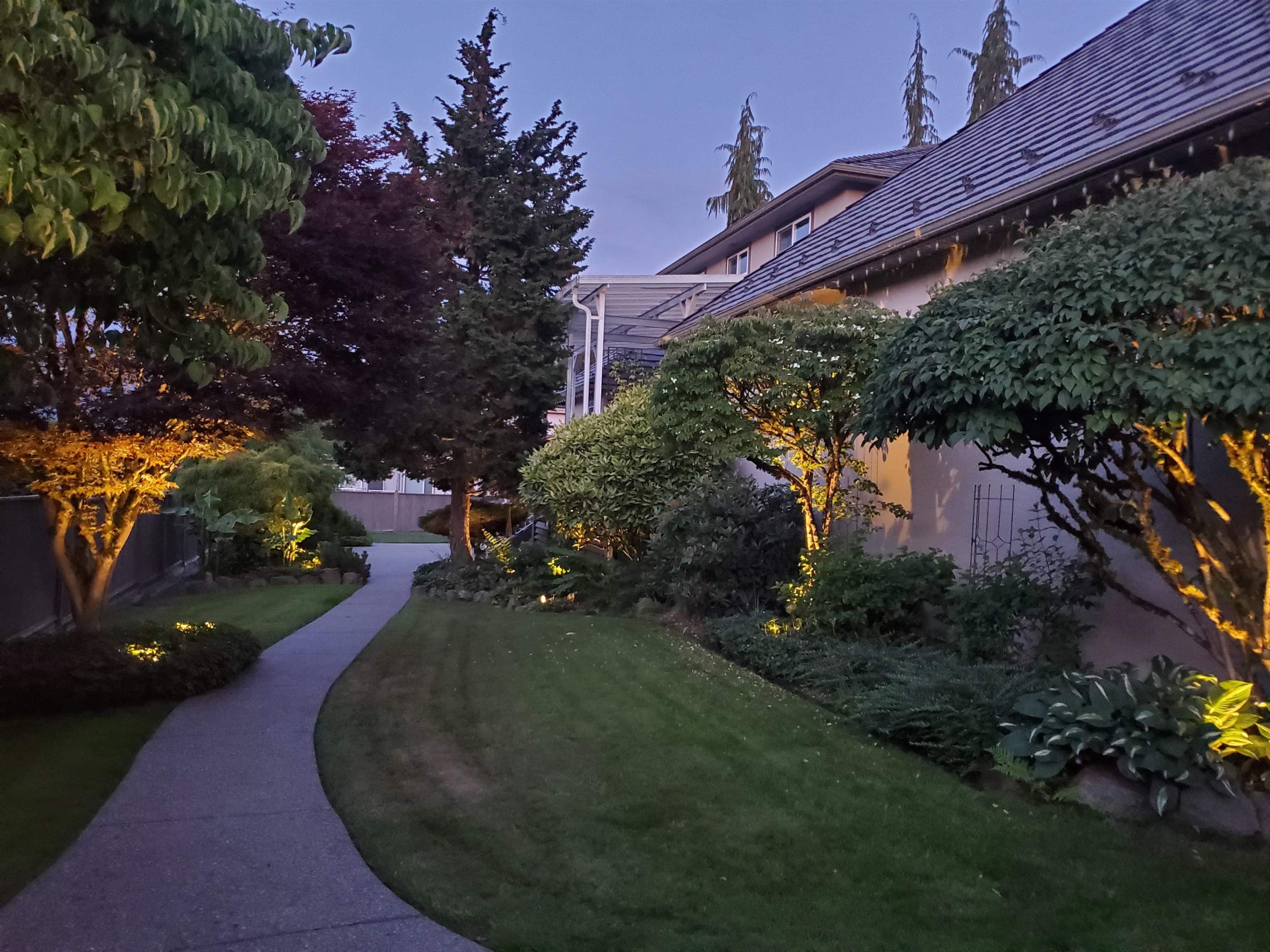 18055 98 Avenue, Surrey, V4N 4V5 — photo 2