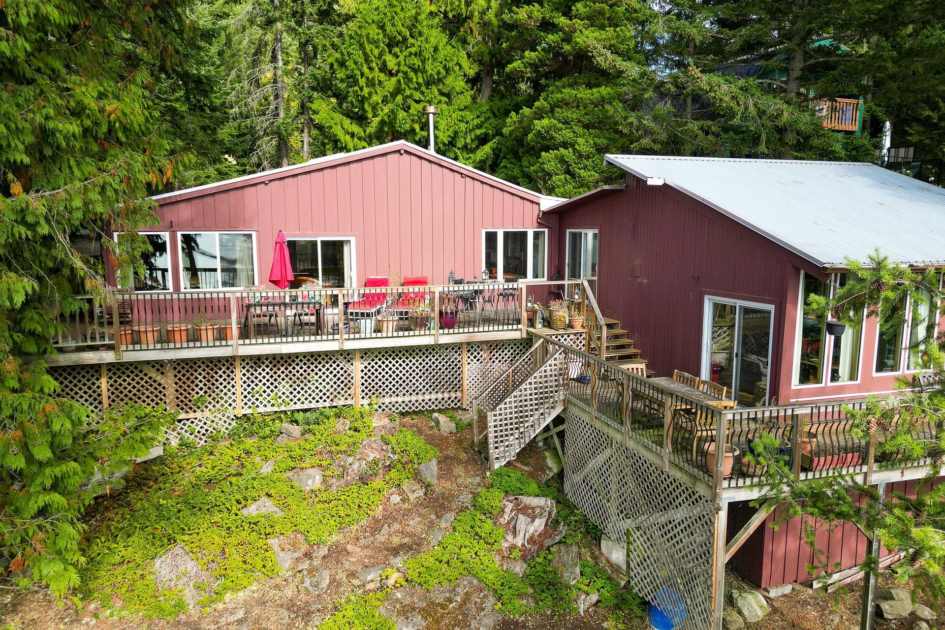 250 Leighton Lane, Mayne Island, V0N 2J2 — photo 2