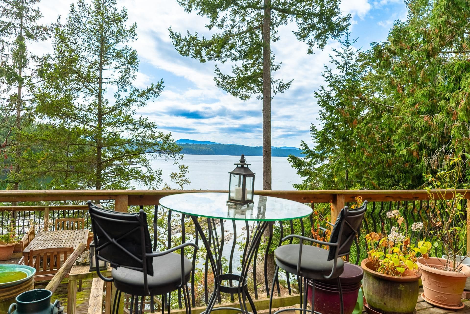 250 Leighton Lane, Mayne Island, V0N 2J2 — photo 1