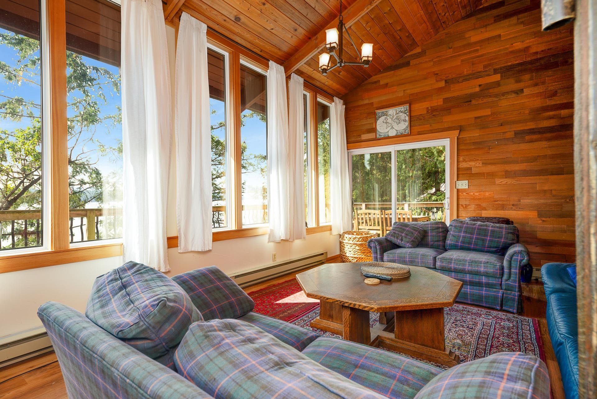 250 Leighton Lane, Mayne Island, V0N 2J2 — photo 4