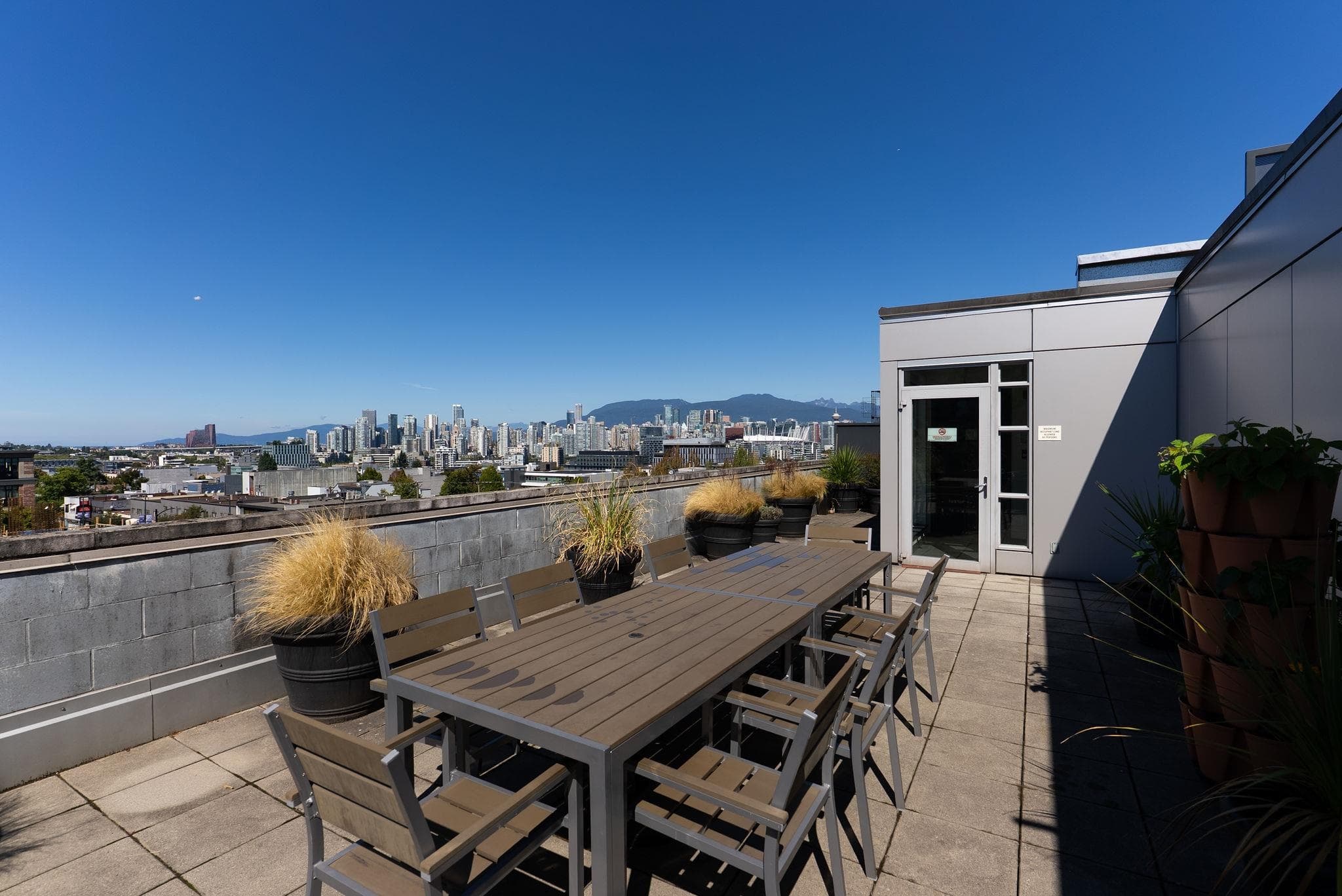 409 - 2511 Quebec Street, Vancouver, V5T 0B6 — photo 2