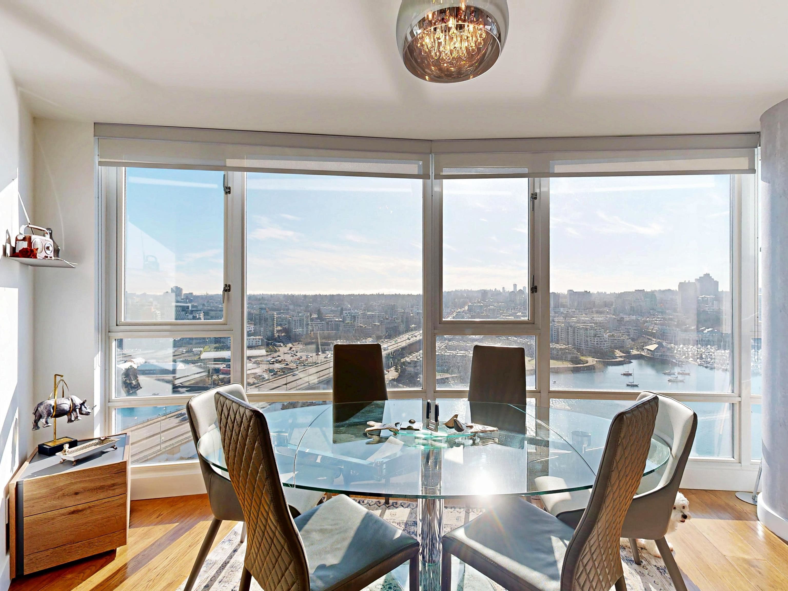 2706 - 1033 Marinaside Crescent, Vancouver, V6Z 3A3 — photo 4