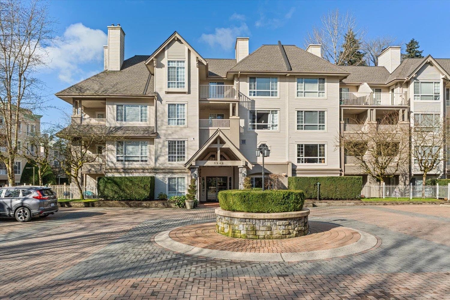 418 - 1242 Town Centre Boulevard, Coquitlam, V3B 7R6 — photo 1