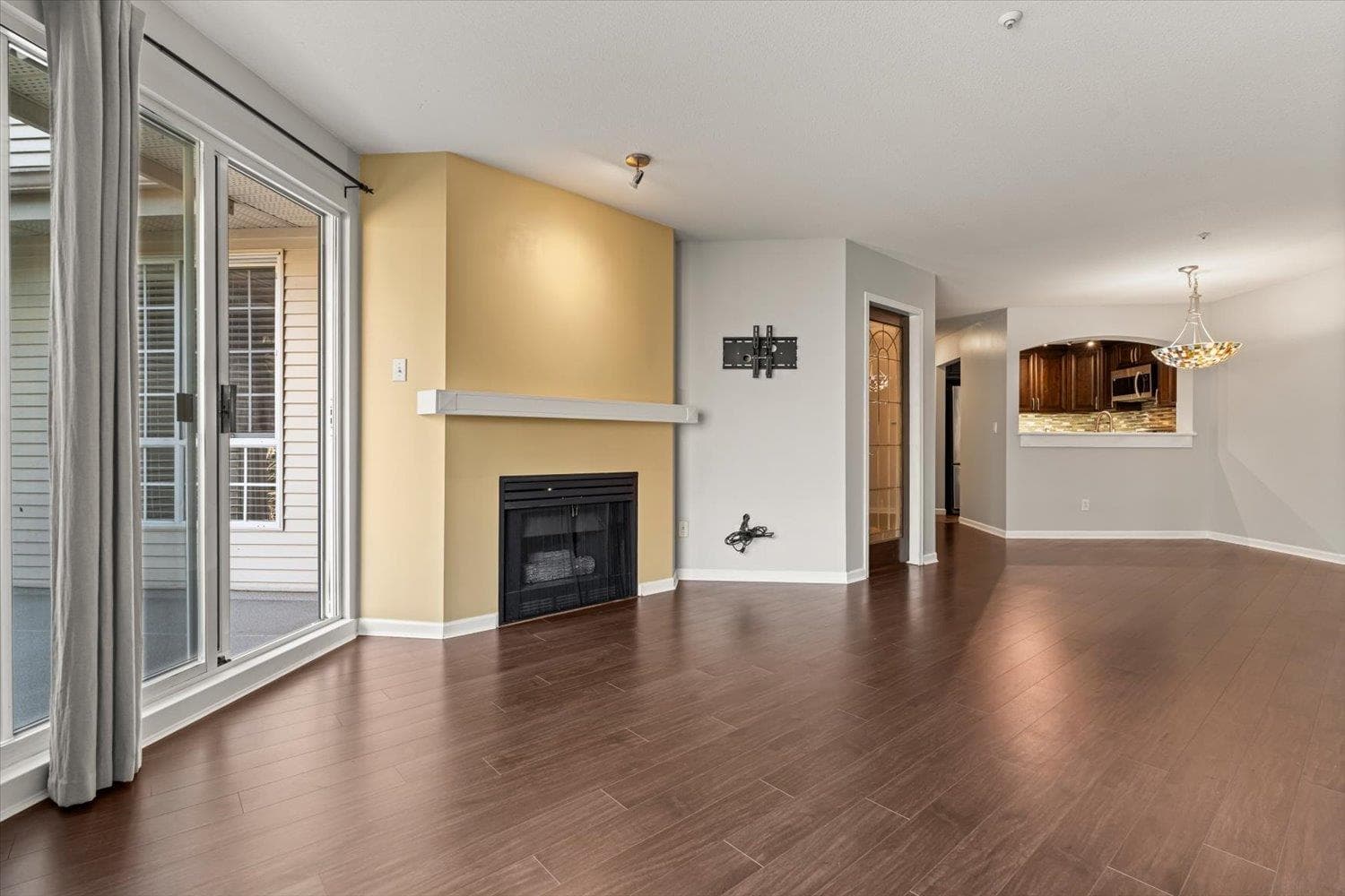 418 - 1242 Town Centre Boulevard, Coquitlam, V3B 7R6 — photo 4
