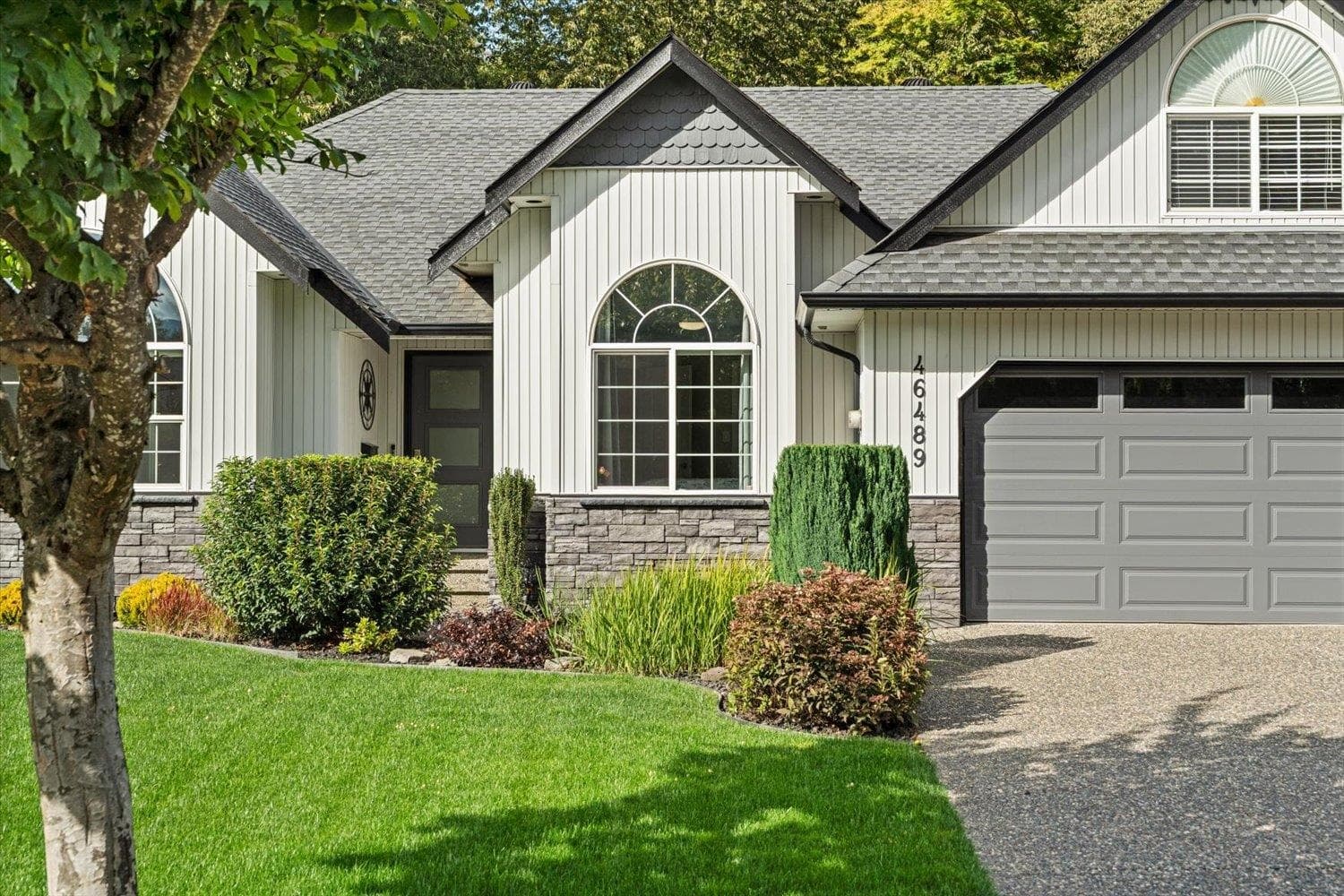 46489 Edgemont Place, Chilliwack, V2R 3Y6 — photo 2