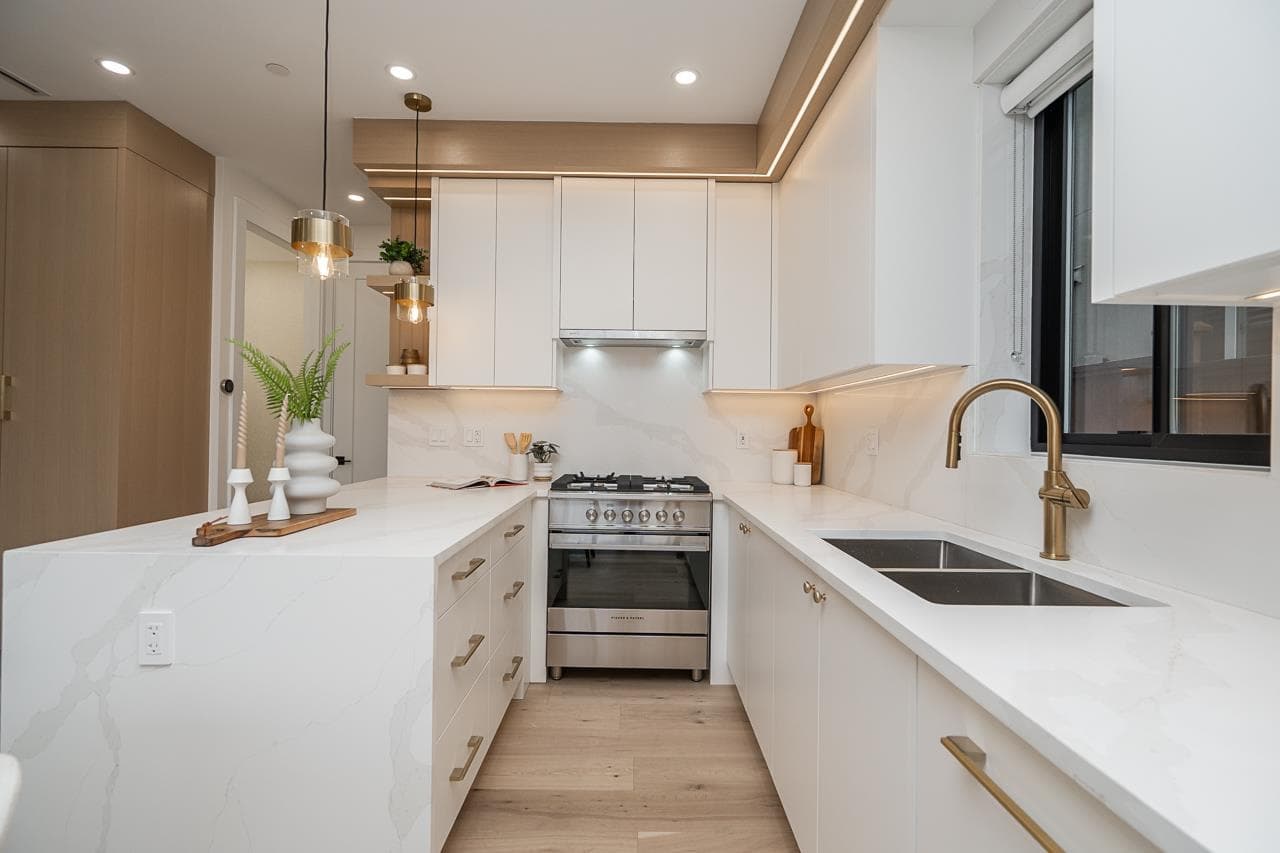 2 - 150 E 51st Avenue, Vancouver, V5X 1C3 — photo 5