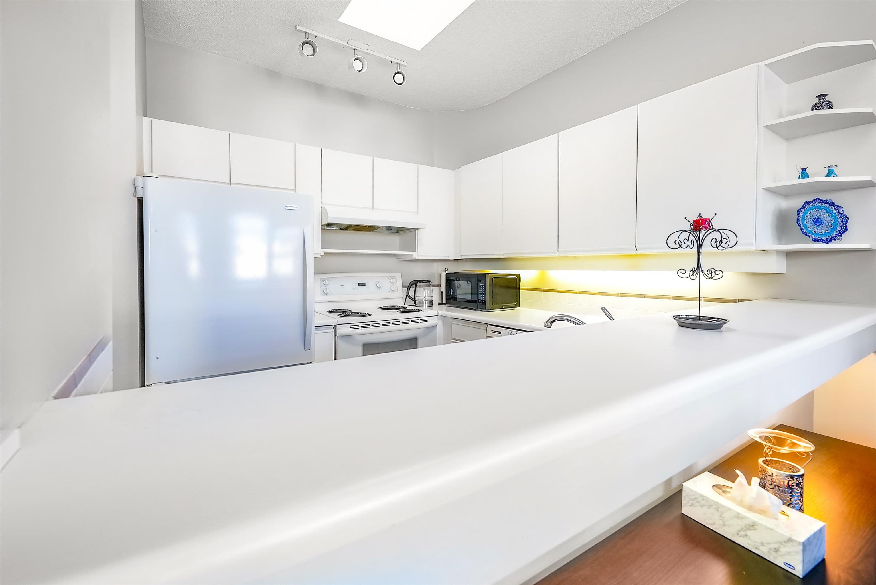 309 - 125 W 18th Street, North Vancouver, V7M 1W5 — photo 5