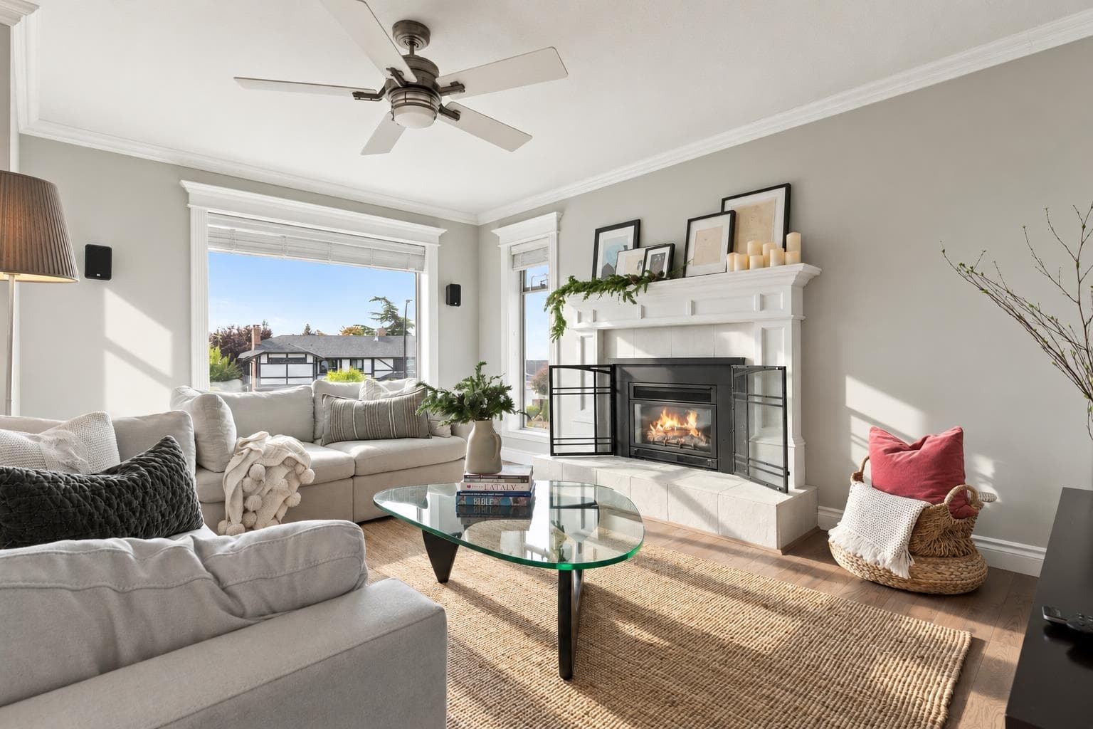 15573 Finlay Court, White Rock, V4B 5H3 — photo 5