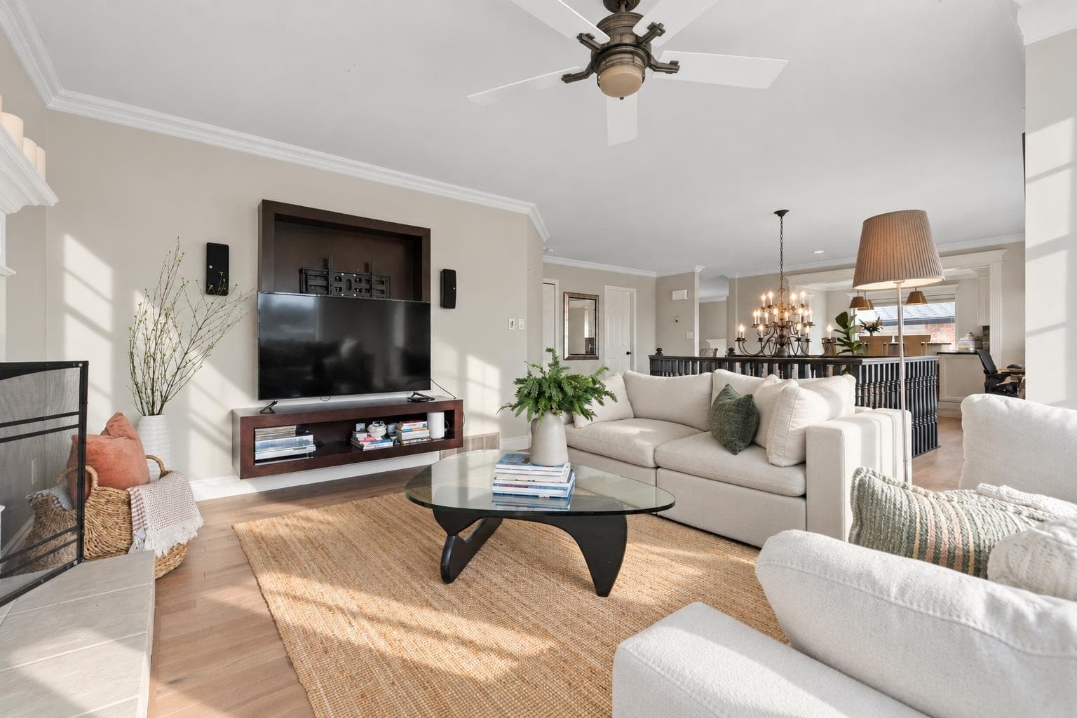 15573 Finlay Court, White Rock, V4B 5H3 — photo 4