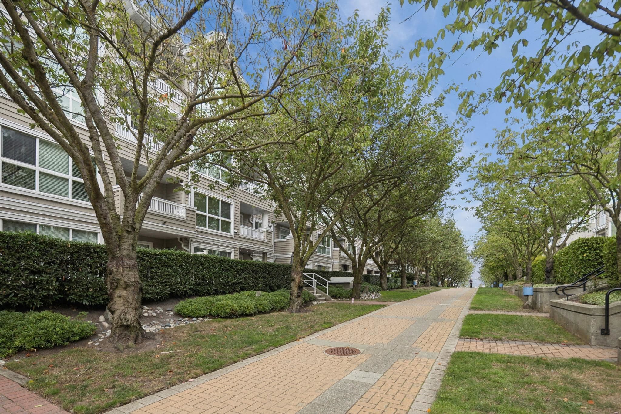 323 - 5900 Dover Crescent, Richmond, V7C 5R4 — photo 4