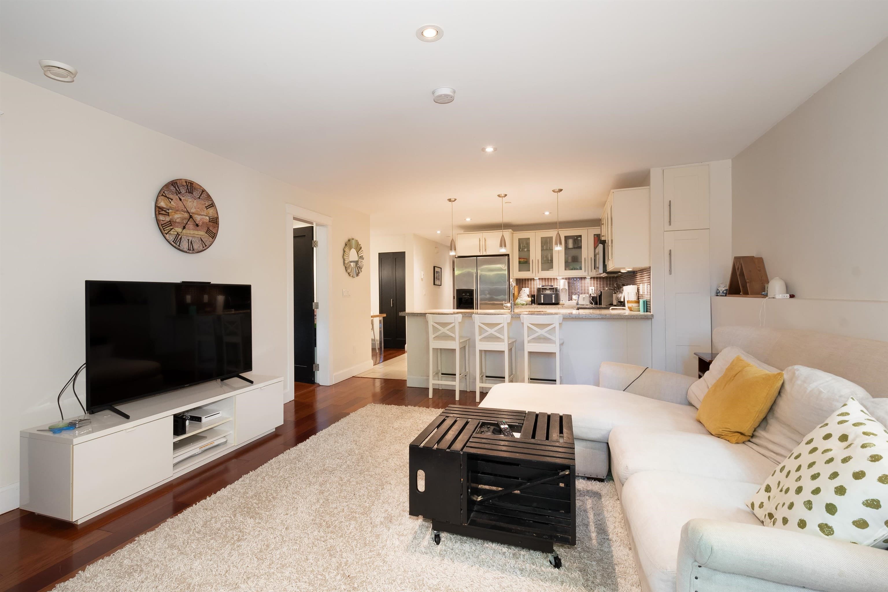 1931 E 7th Avenue, Vancouver, V5N 1S3 — photo 1