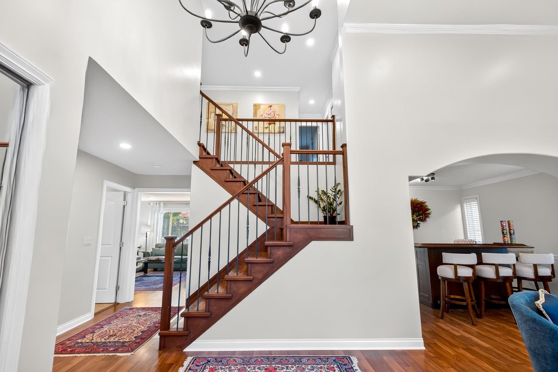 2020 Parkway Boulevard, Coquitlam, V3E 3N2 — photo 4