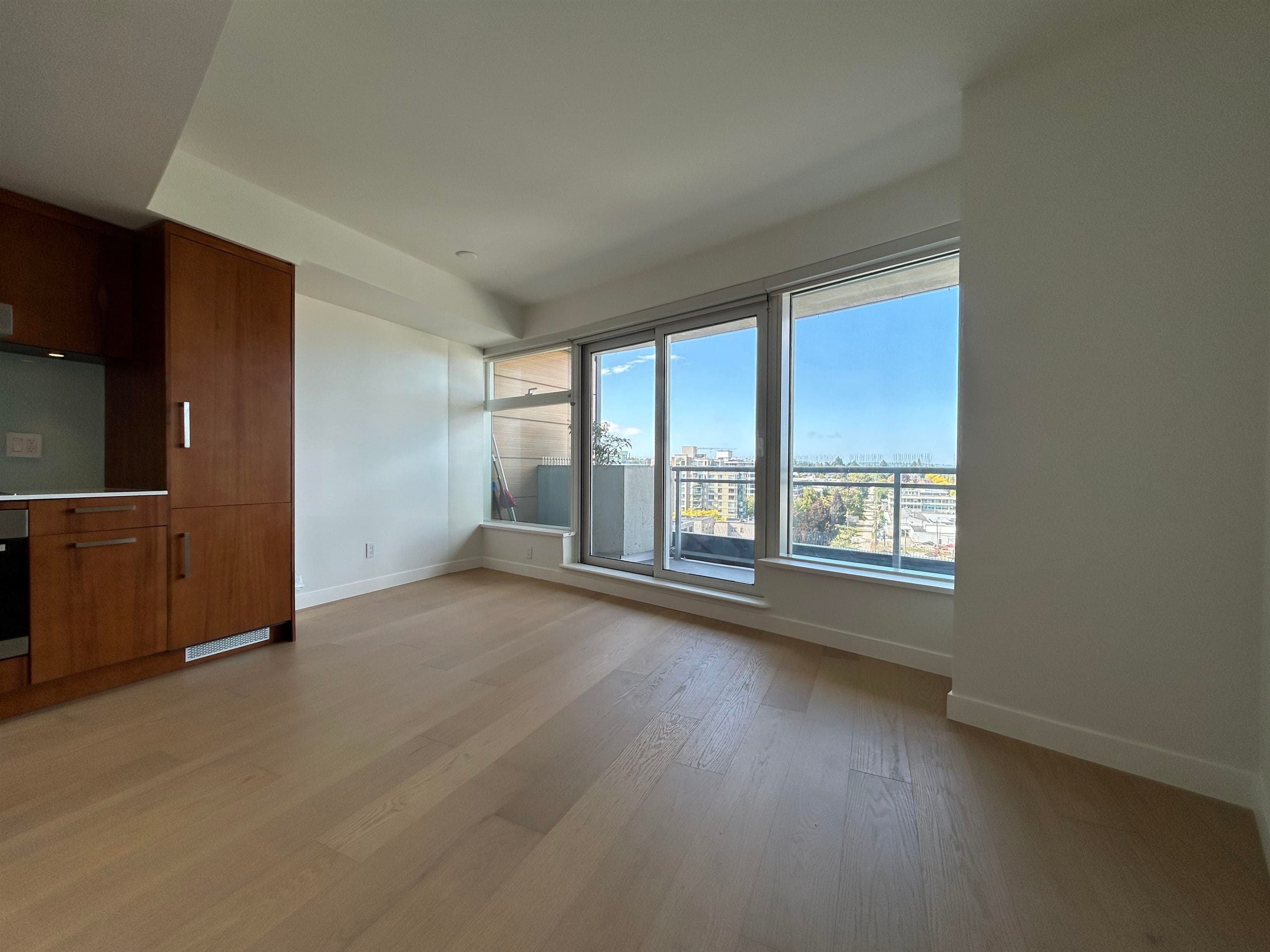 1102 - 1565 West 6th Avenue, Vancouver, V6J 1R1 — photo 3