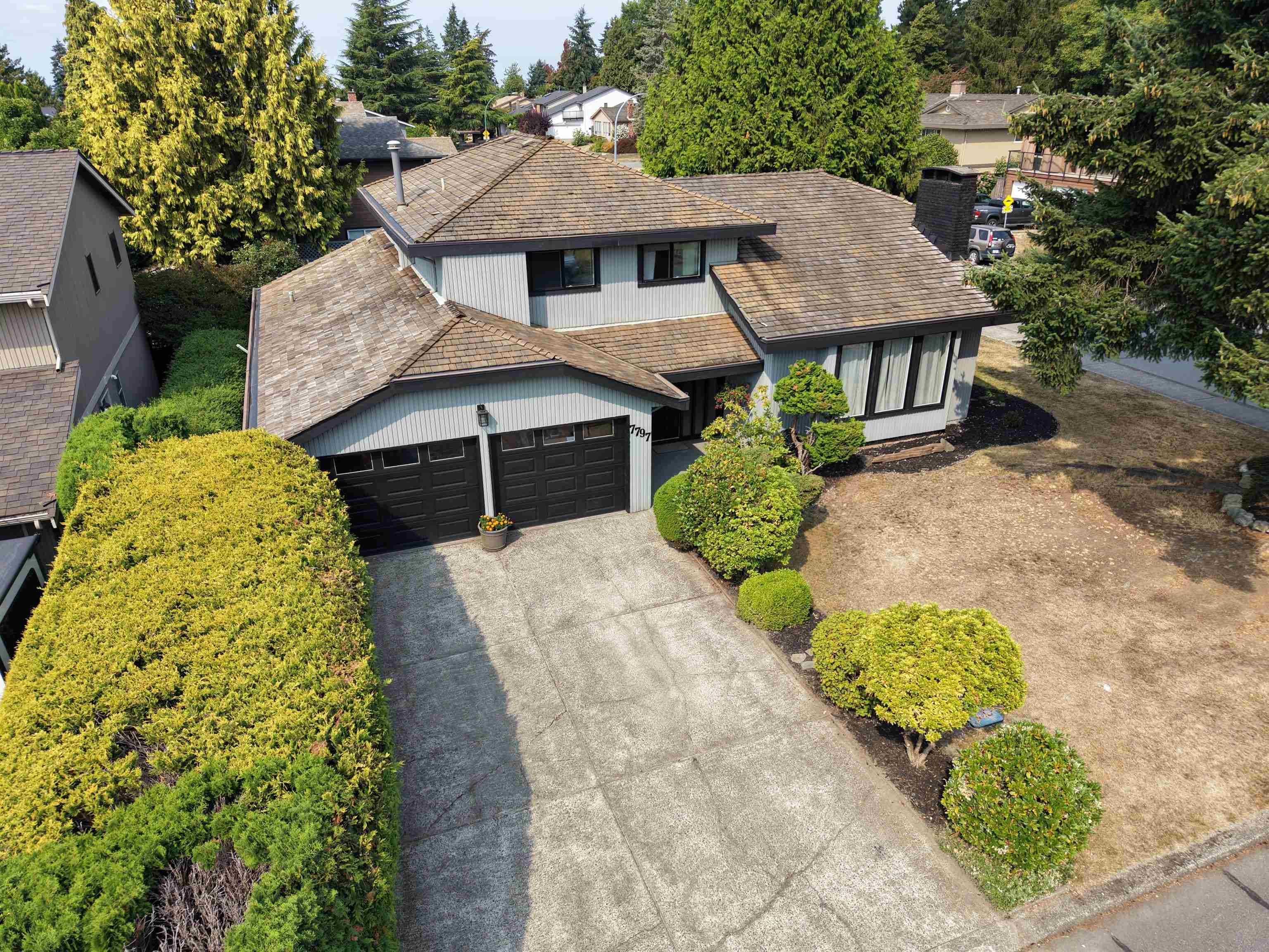 7797 Stamford Place, Delta, V4C 7T5 — photo 1