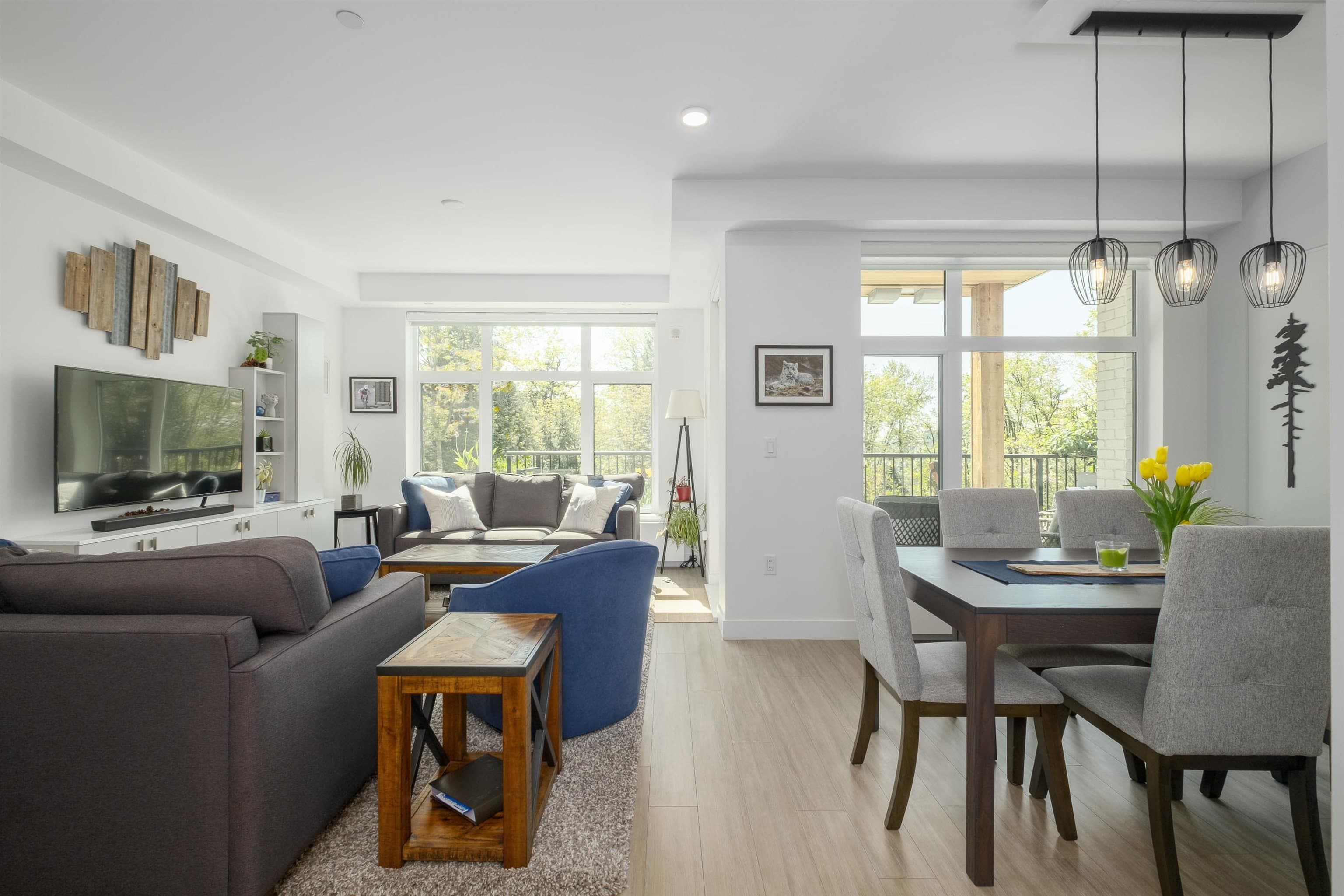 111 - 747 E 3rd Street, North Vancouver, V7L 1G8 — photo 1