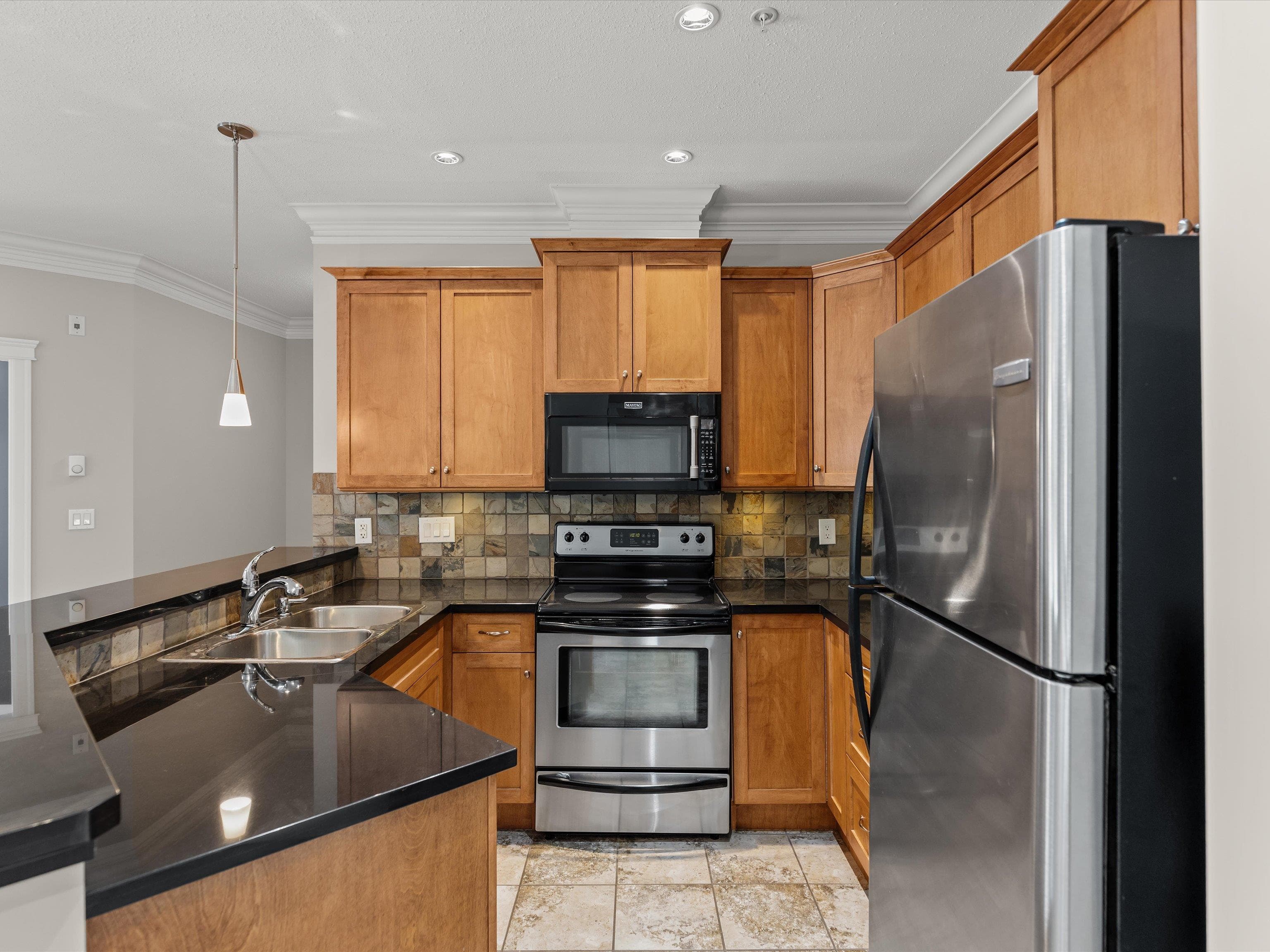 103C - 45595 Tamihi Way, Chilliwack, V2R 0G3 — photo 3