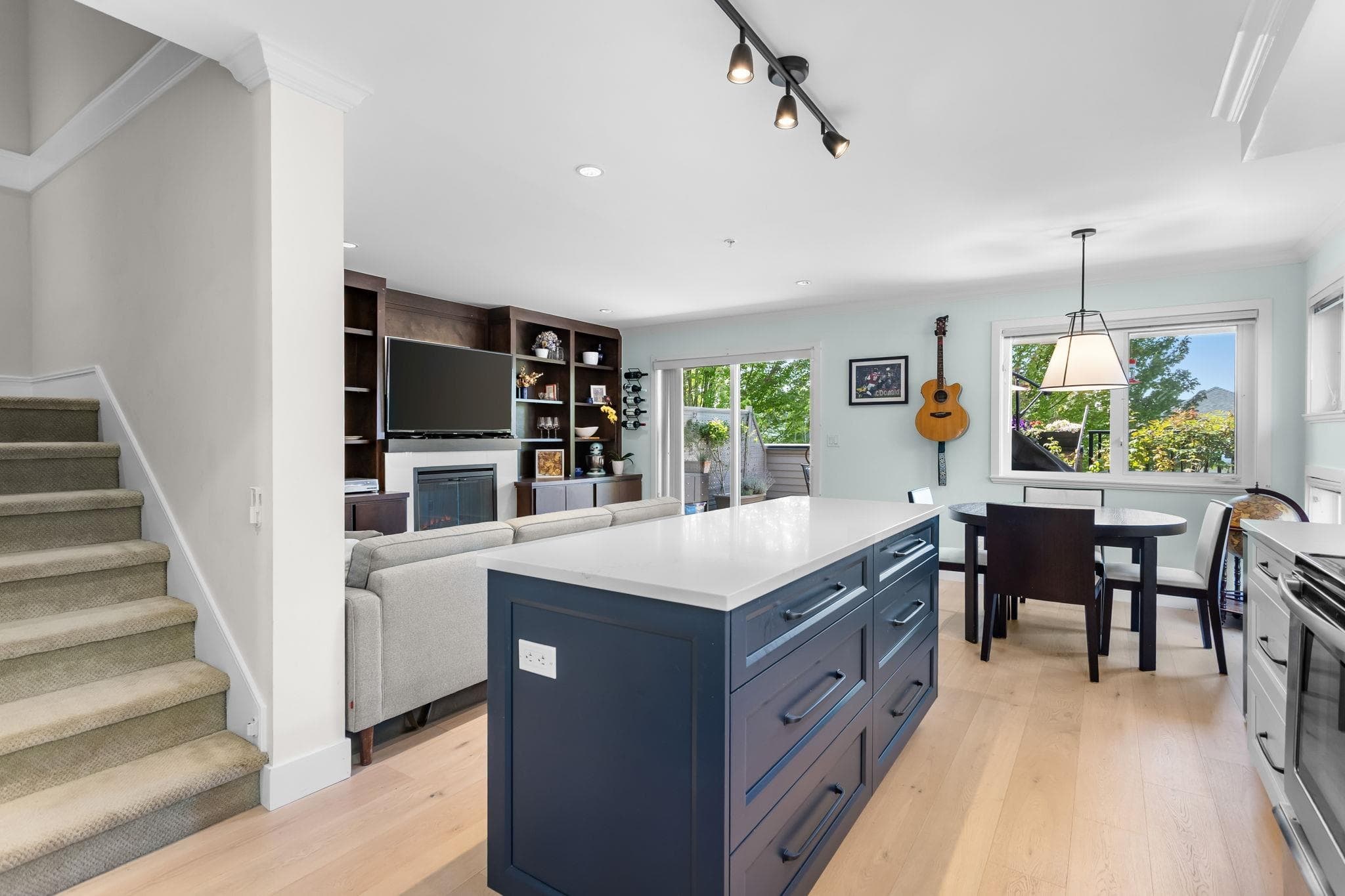 1121 St. Andrews Avenue, North Vancouver