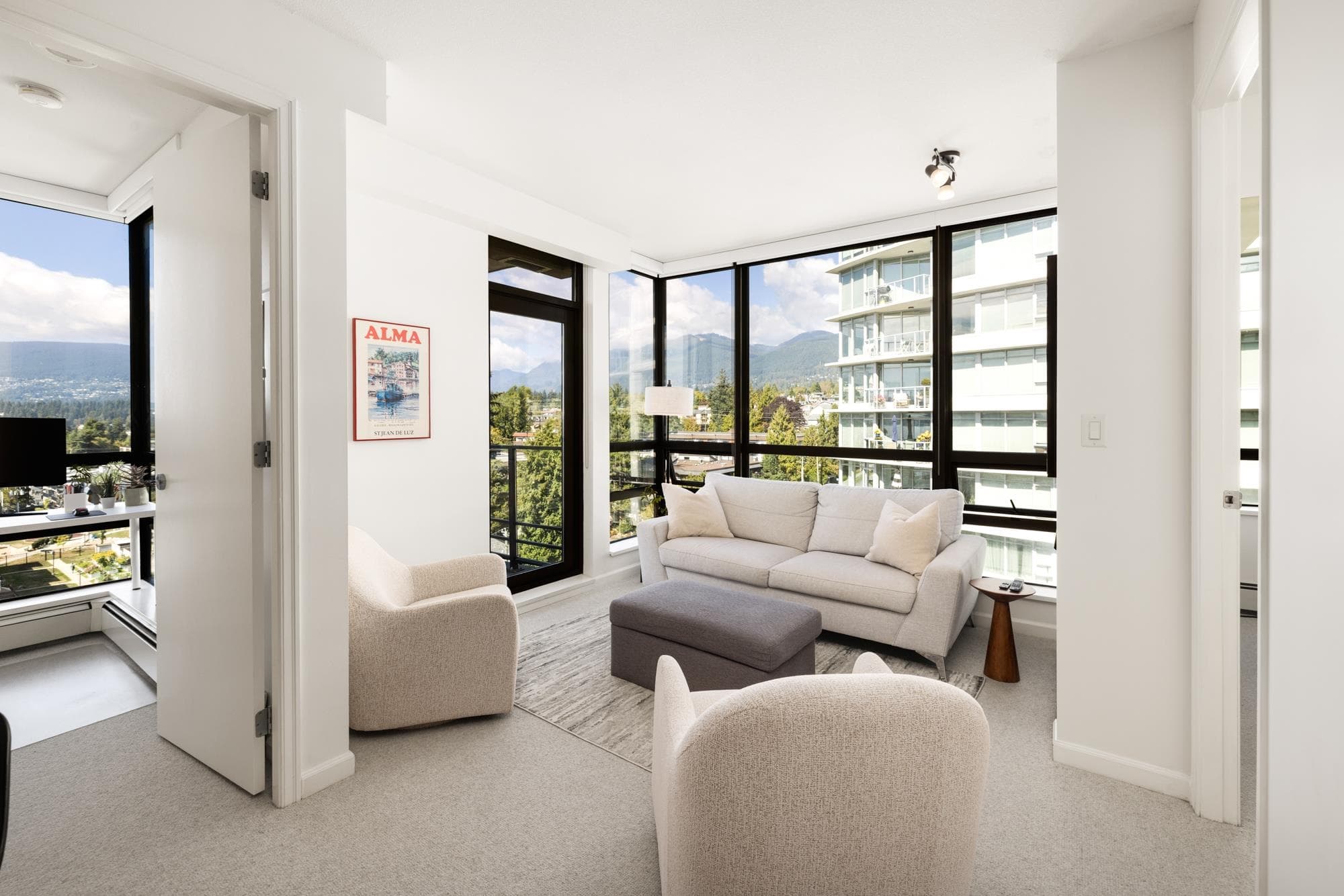 1108 - 170 W 1st Street, North Vancouver, V7M 3P2 — photo 4