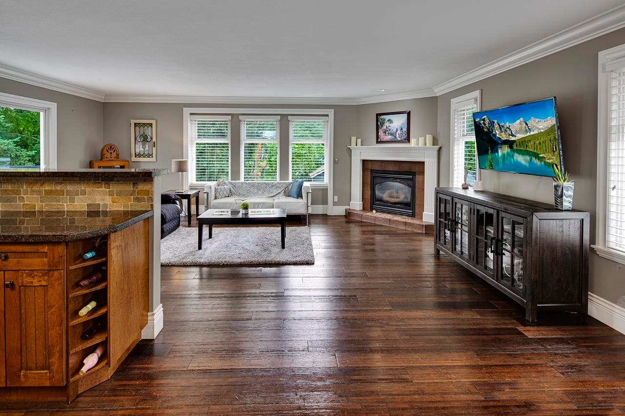 3953 206a Street, Langley, V3A 7A8 — photo 5