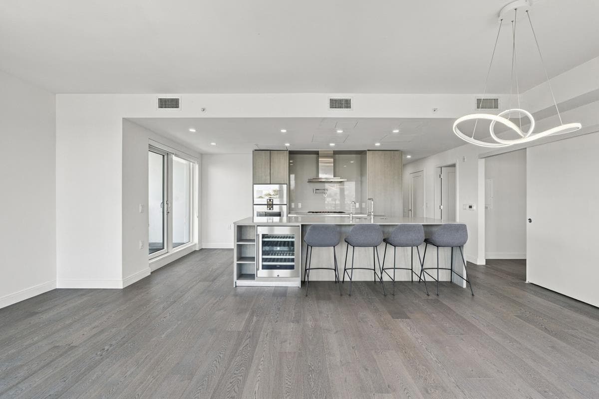 502 - 4908 Cambie Street, Vancouver