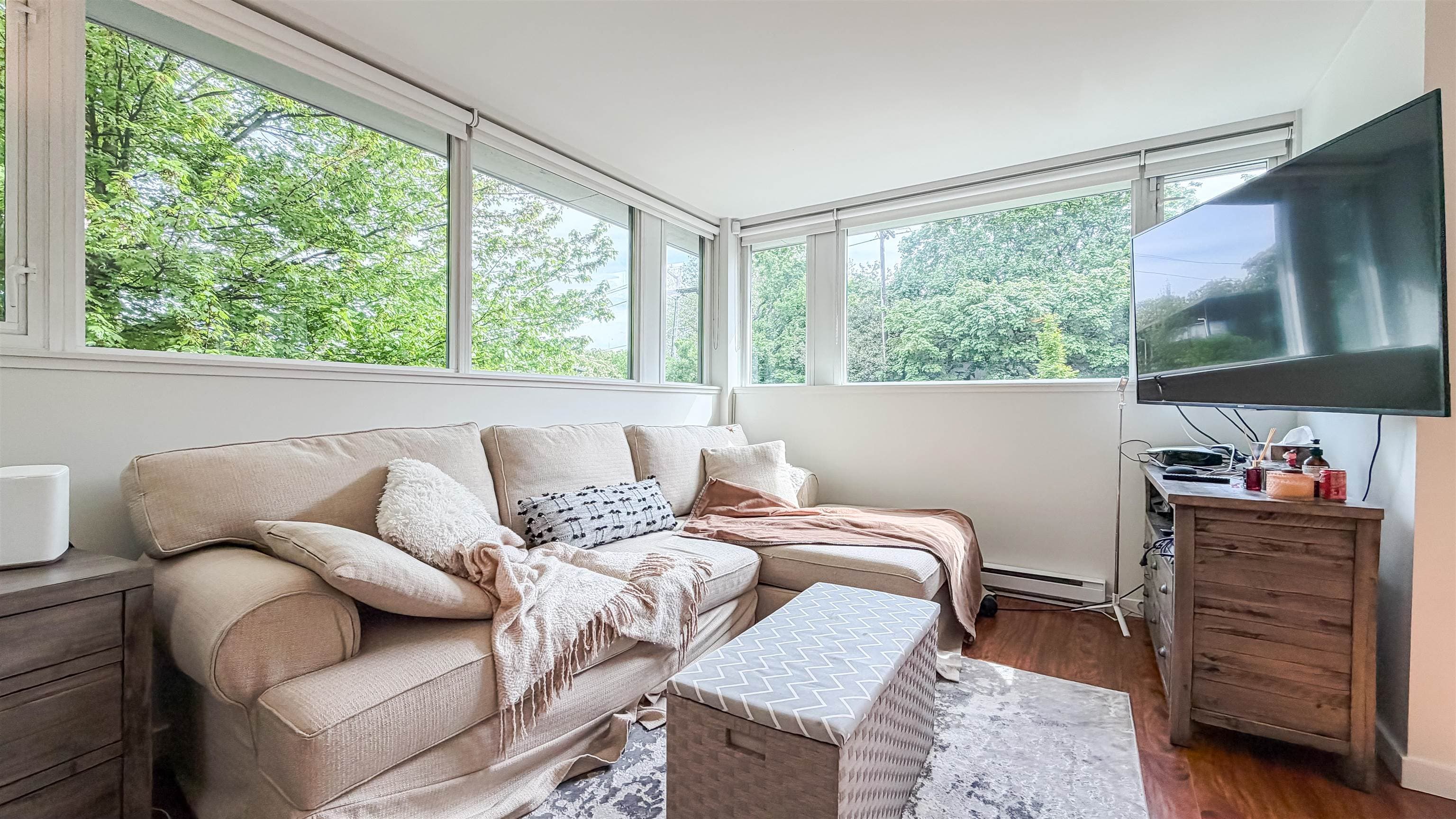 390 E 11th Avenue, Vancouver, V5T 4V9 — photo 4