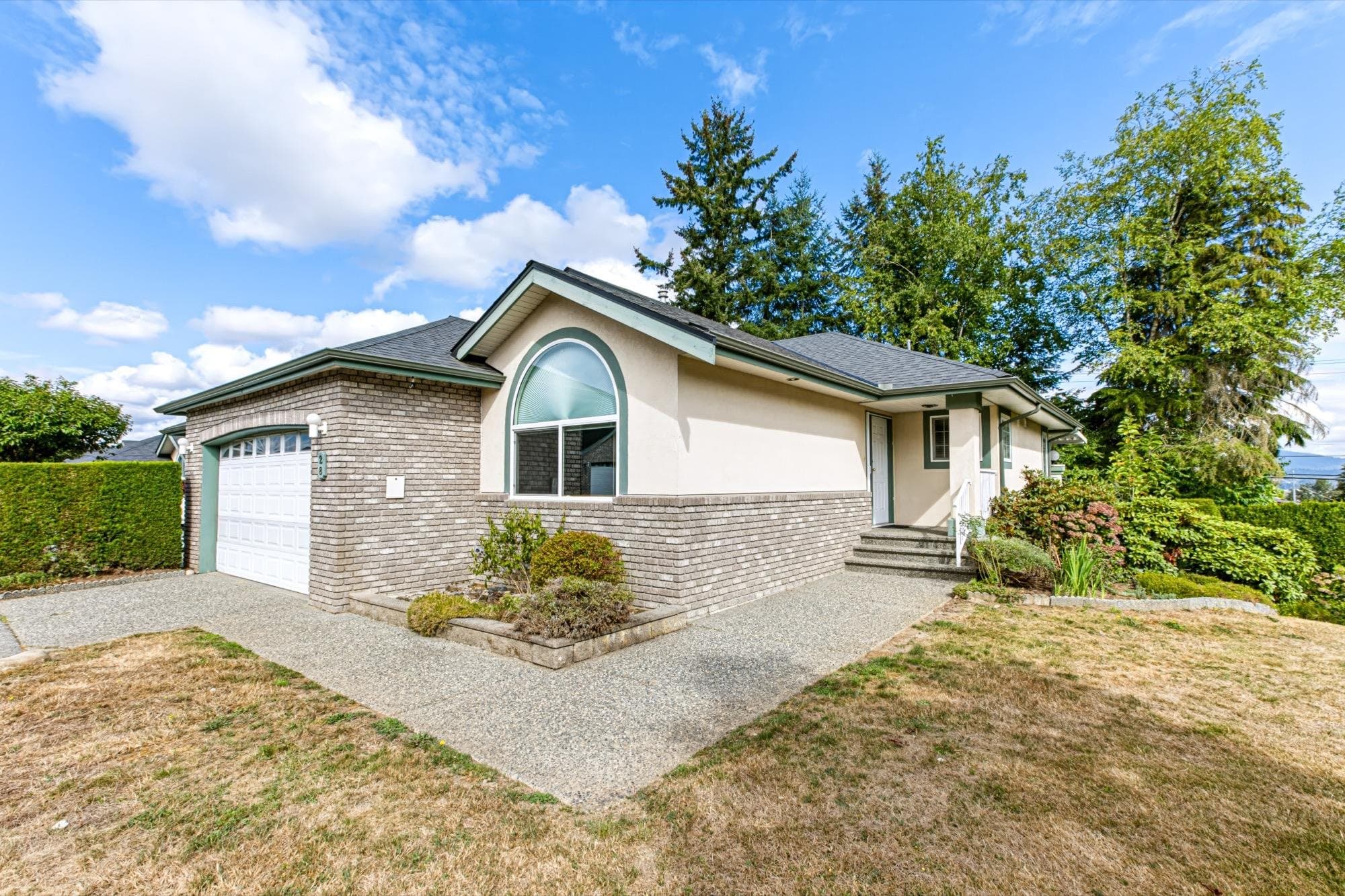 28 - 32777 Chilcotin Drive, Abbotsford, V2T 5W4 — photo 2