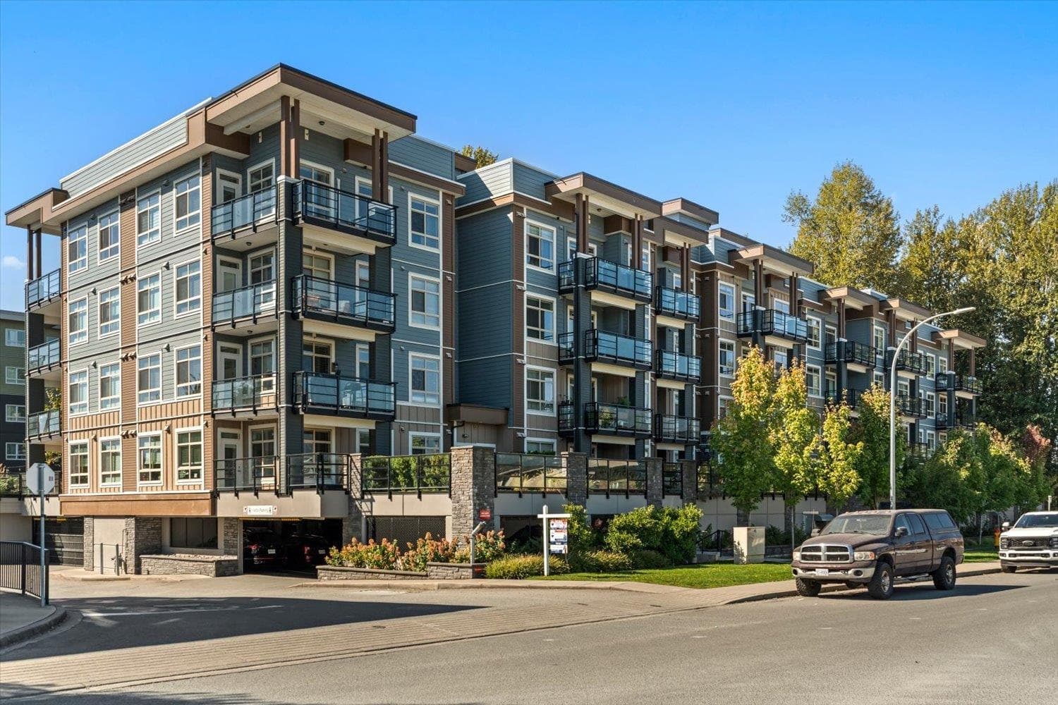 203 - 45562 Airport Road, Chilliwack