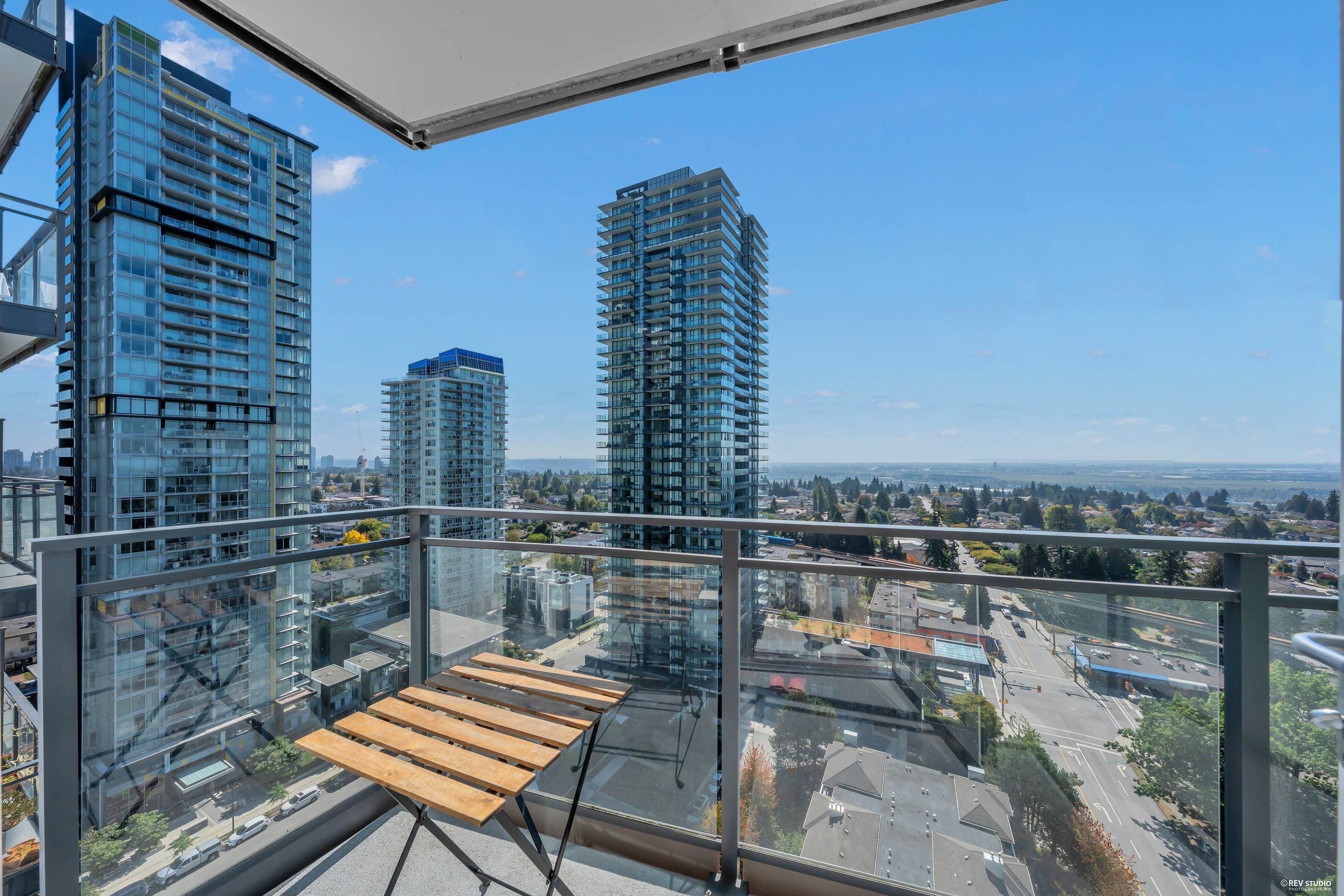2101 - 4900 Lennox Lane, Burnaby, V5H 0G9 — photo 1