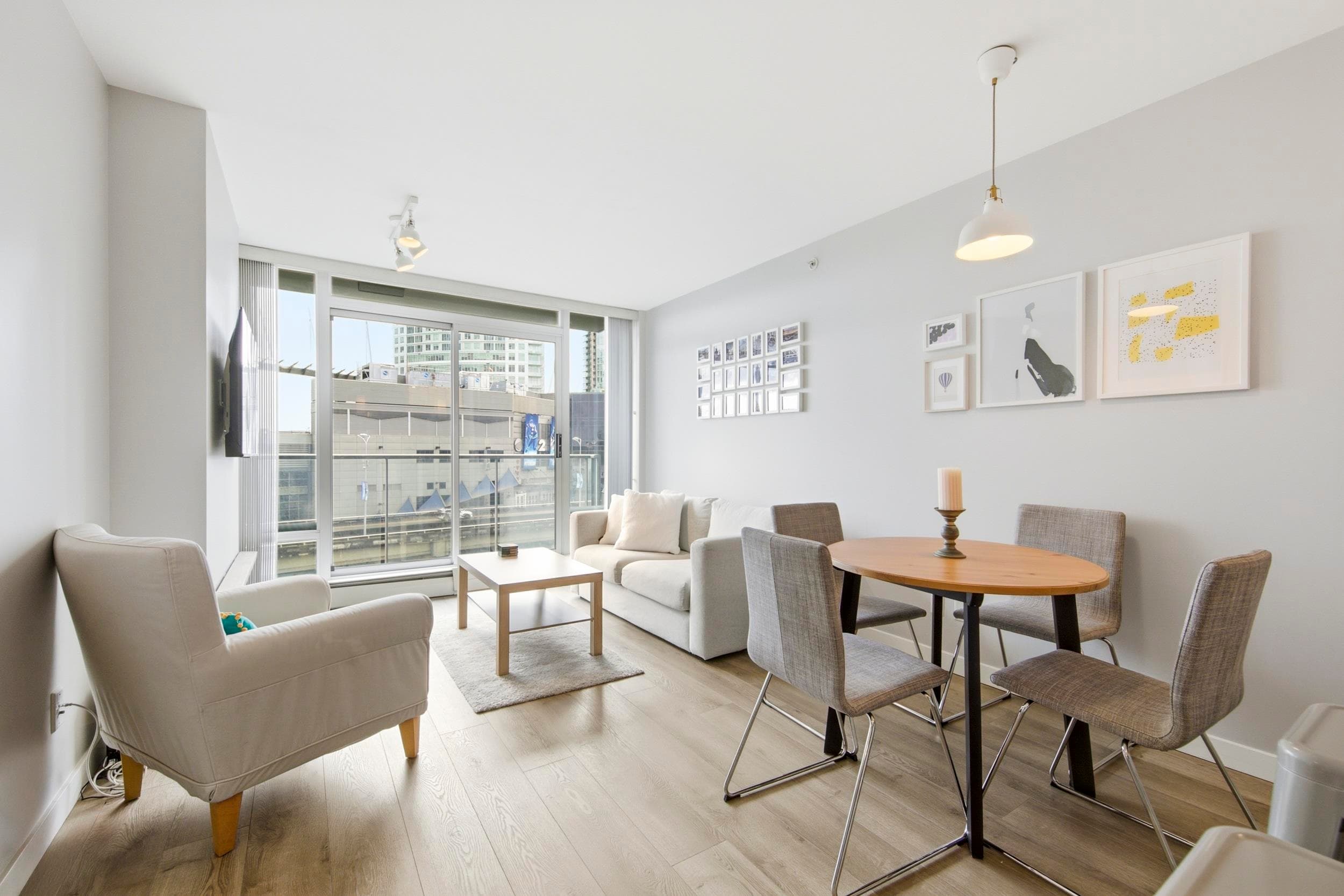 903 - 688 Abbott Street, Vancouver, V6B 0B9 — photo 2