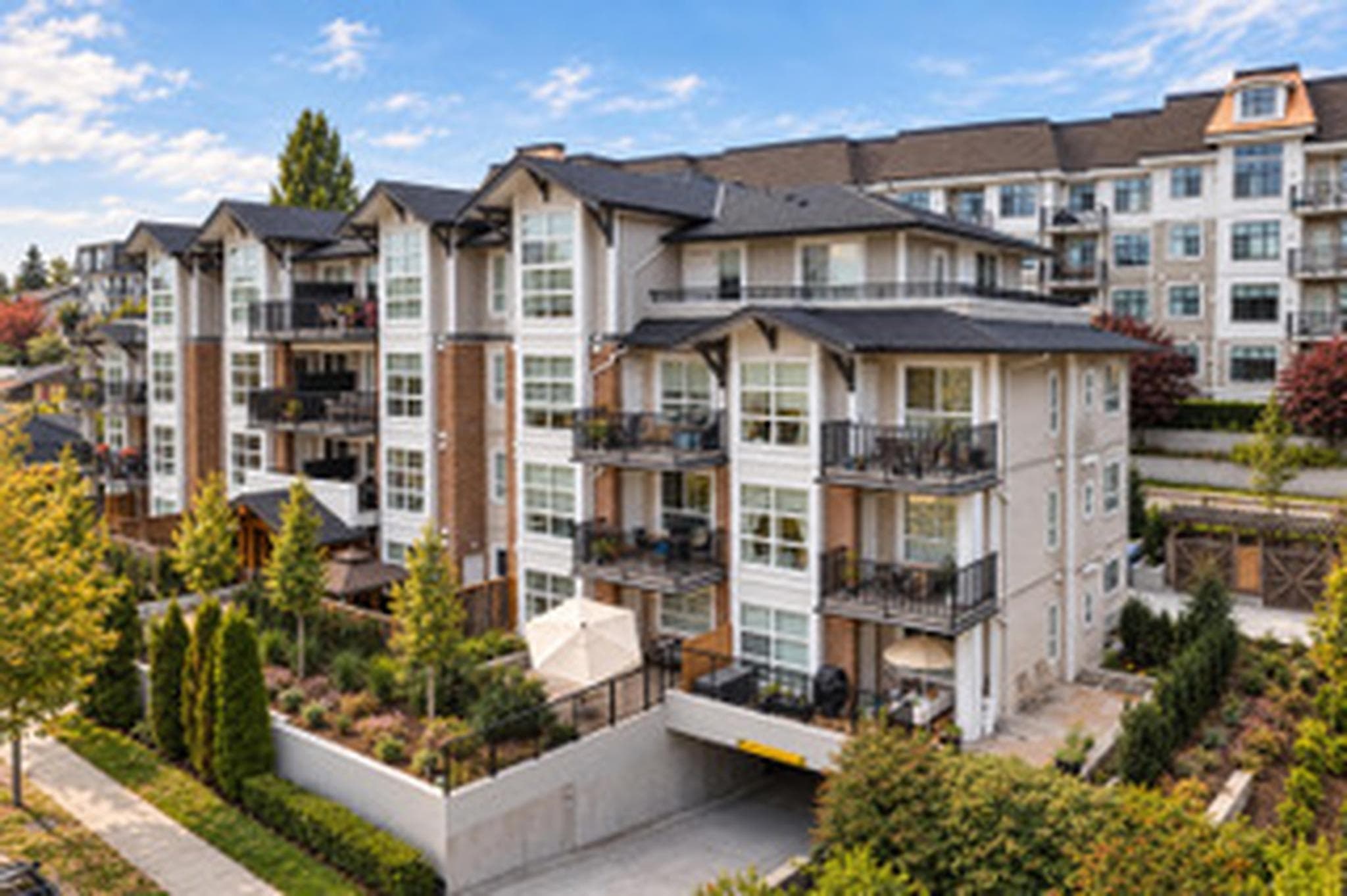 105 - 827 Roderick Avenue, Coquitlam, V3K 0E3 — photo 2