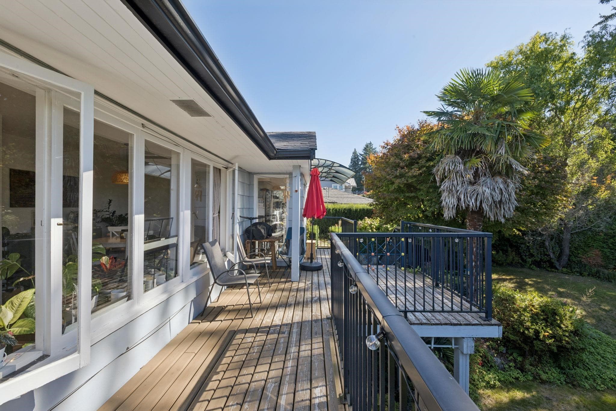915 Wentworth Avenue, North Vancouver, V7R 1R8 — photo 3