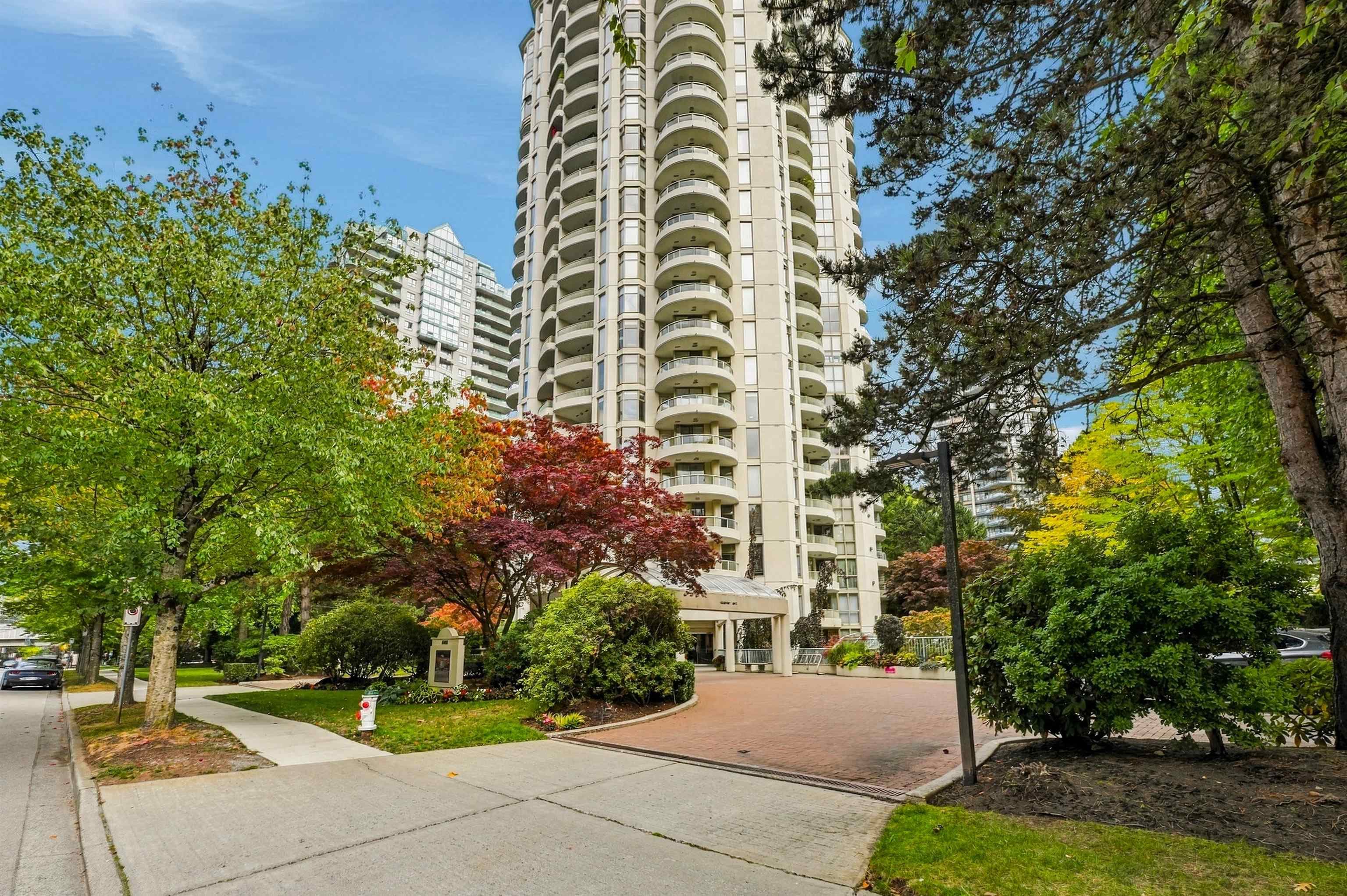 603 - 6188 Patterson Avenue, Burnaby