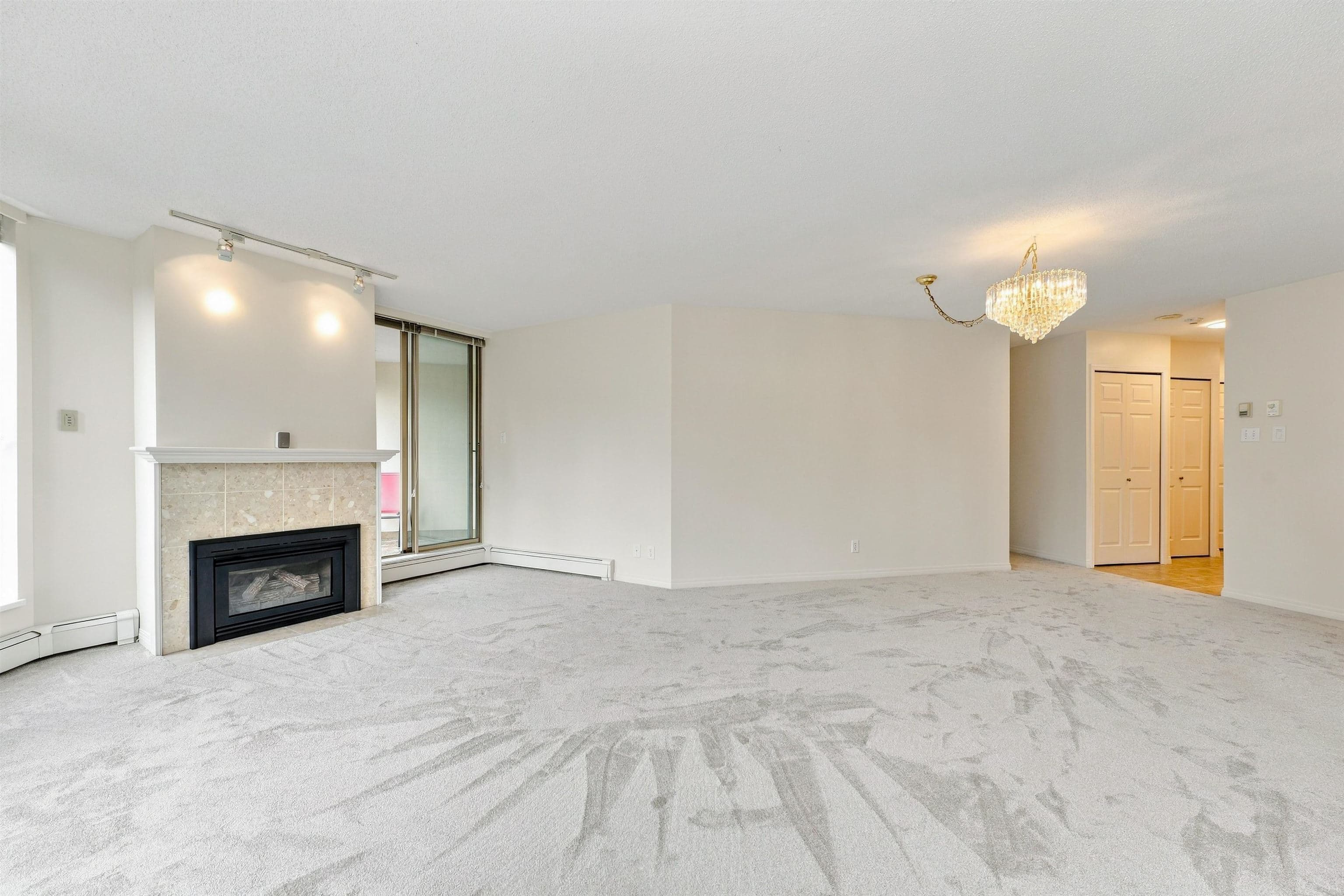 603 - 6188 Patterson Avenue, Burnaby, V5H 2N1 — photo 4