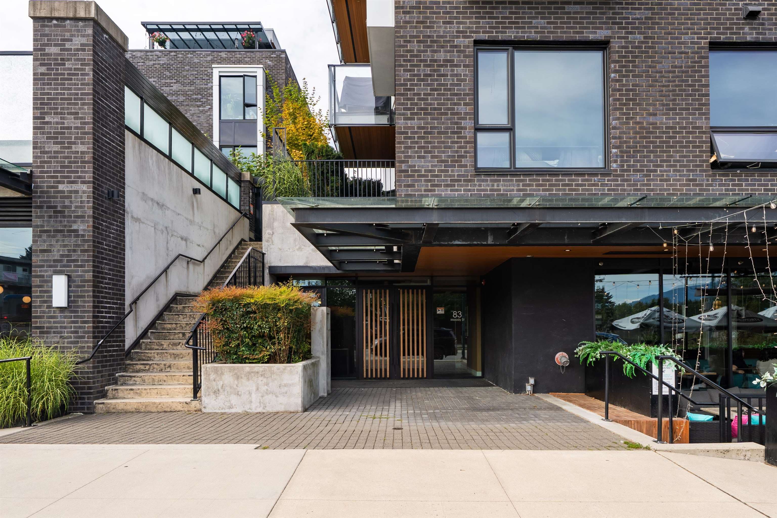 506 - 83 Moody Street, Port Moody, V3H 0K7 — photo 1