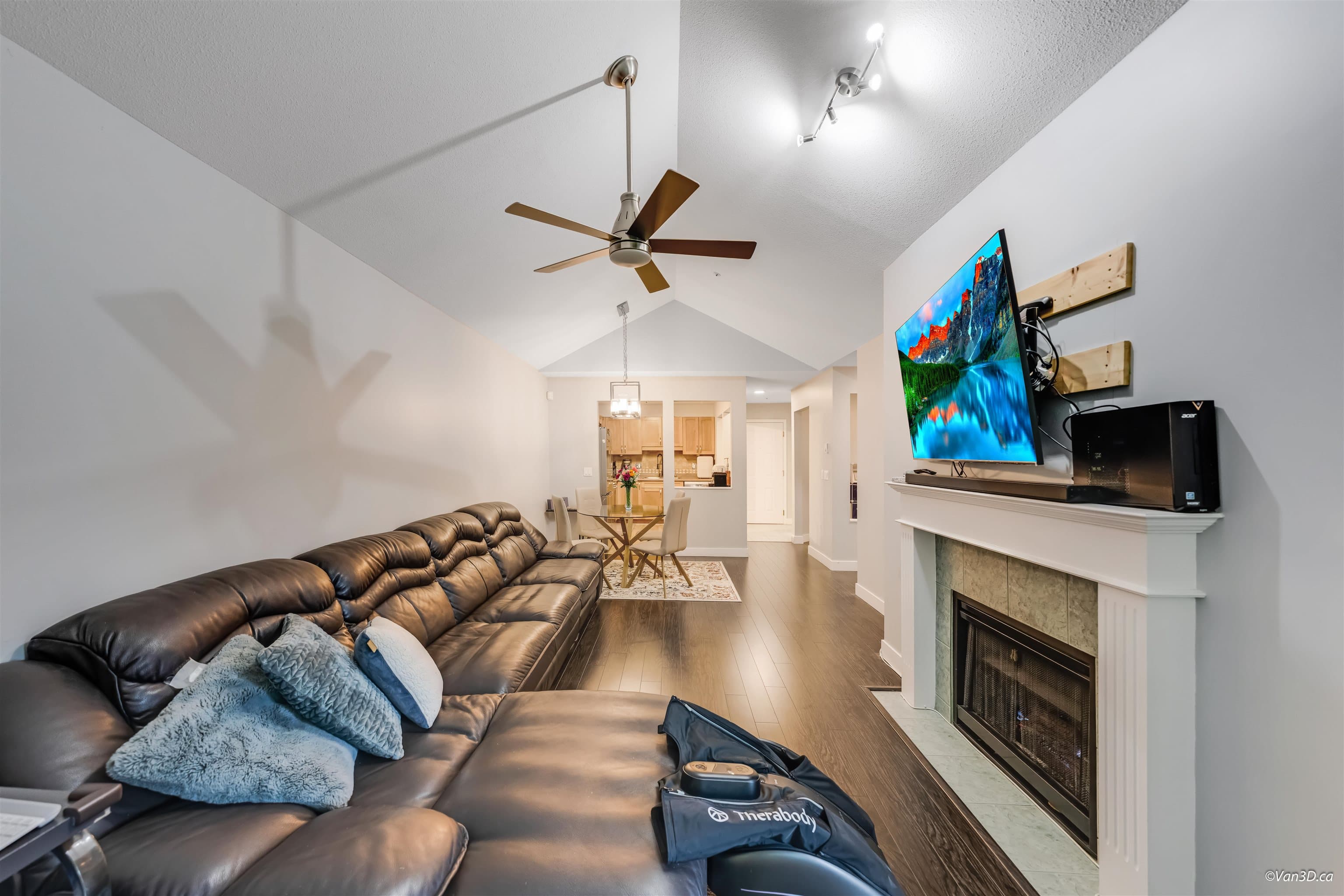 405 - 9688 148 Street, Surrey, V3R 0W2 — photo 5