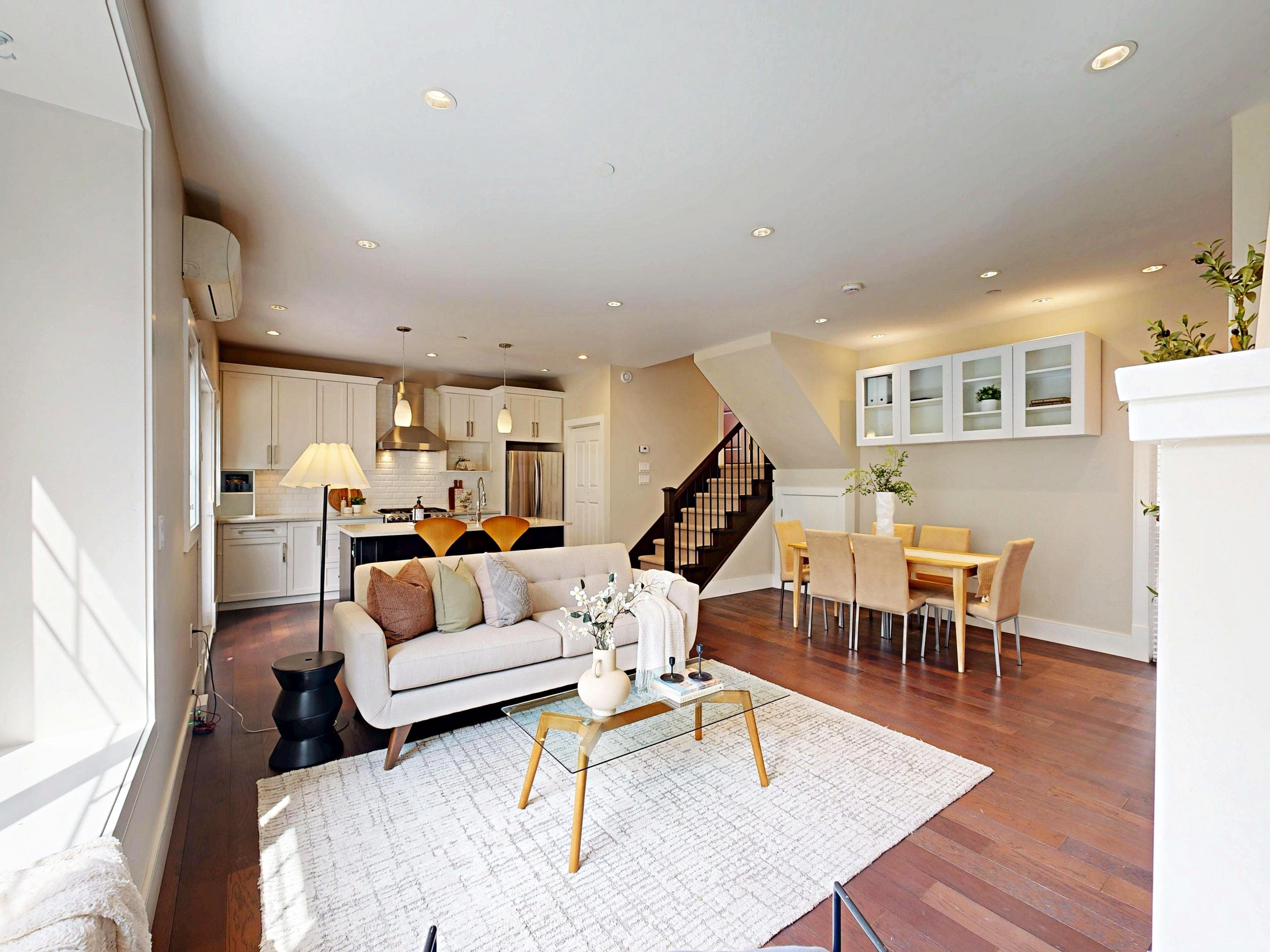 1338 E 23rd Avenue, Vancouver, V5V 1Z2 — photo 5